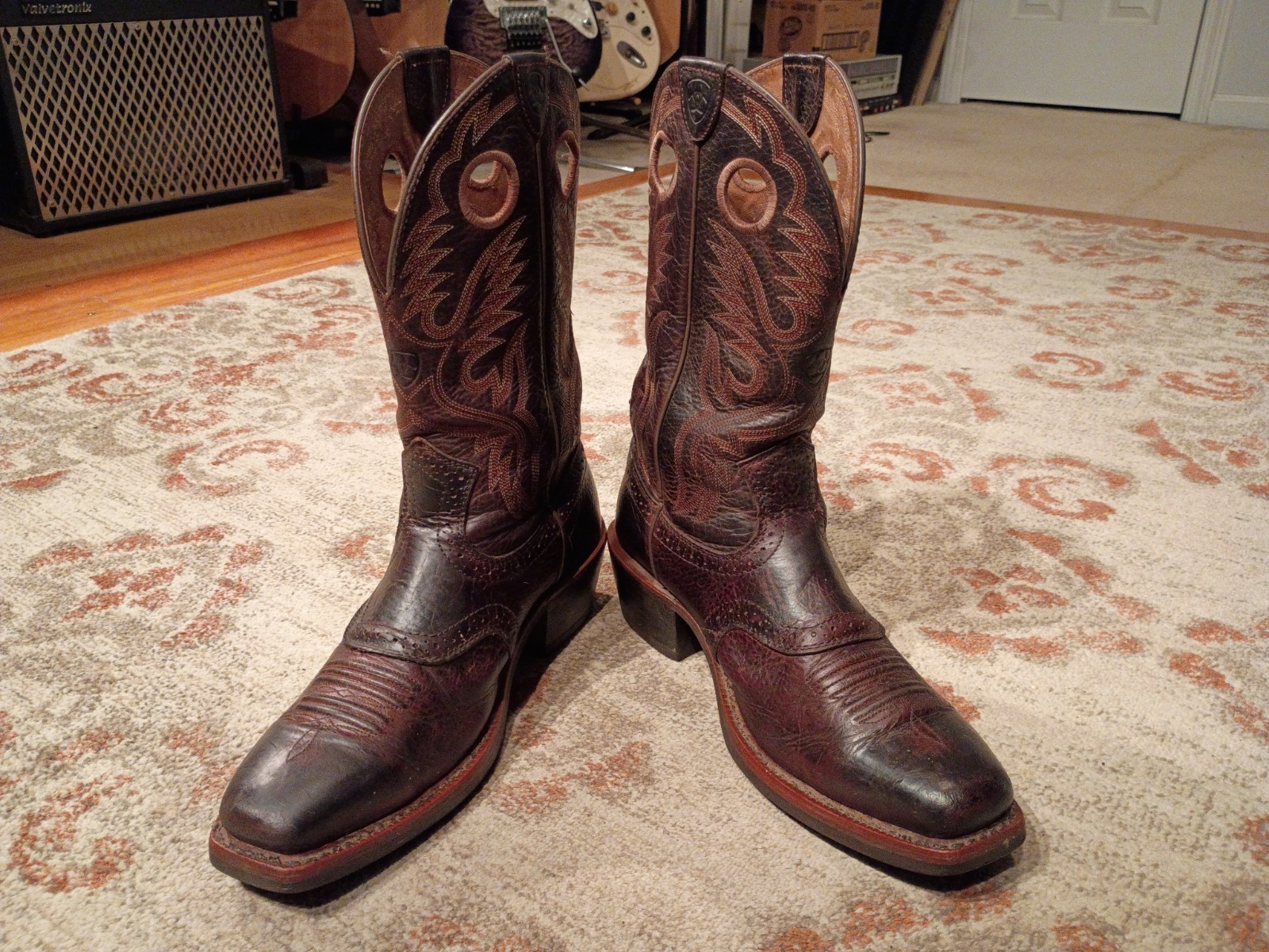 ARIAT HERITAGE BROWN BULLHIDE LEATHER SQUARE TOE COWBOY BOOTS 10002227 MENS 8.5D