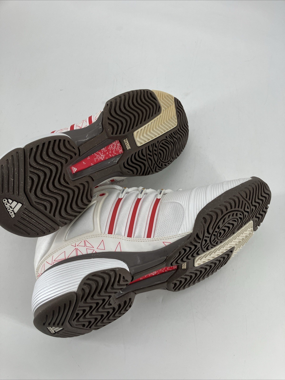 Size 9.5 WOMENS ADIDAS BARRICADE V TENNIS PICKLEBALL SNEAKERS SHOES G03631