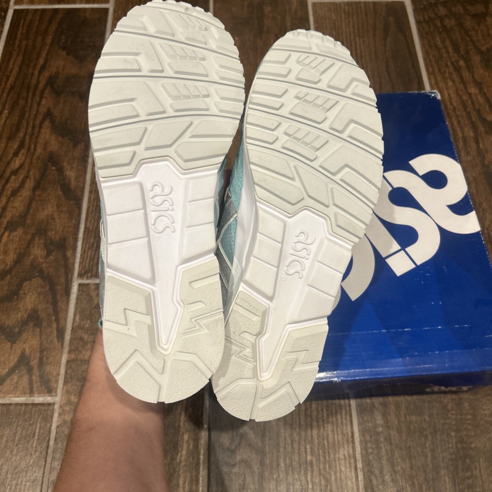 Size 8 – ASICS Ronnie Fieg x Diamond Supply Co. x Gel Lyte 5 Tiffany Kith