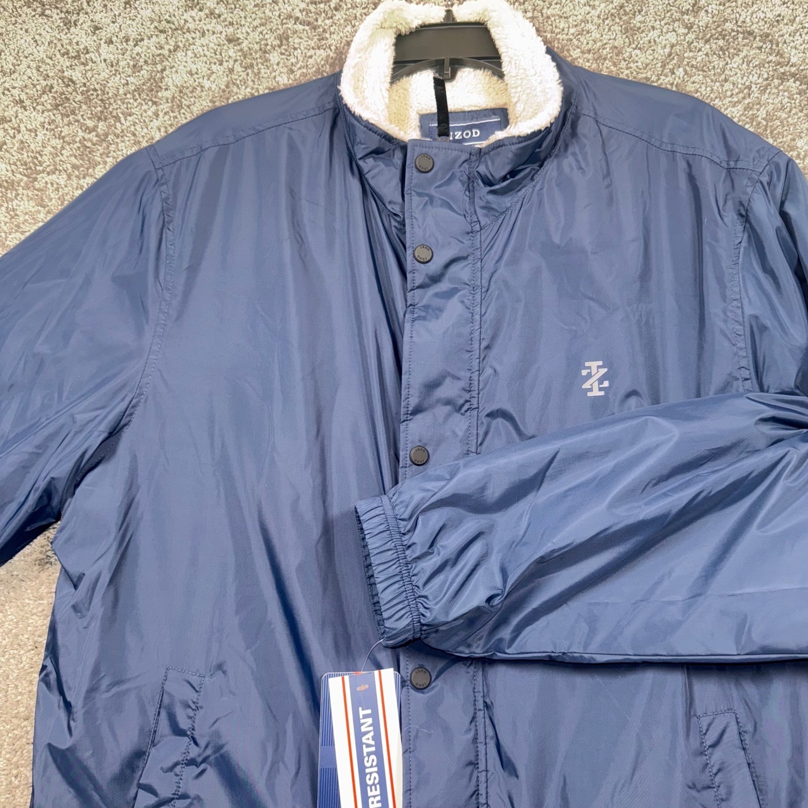 IZOD Mens Midweight Sherpa Lined All Weather Tech Jacket Navy Size Large NEW