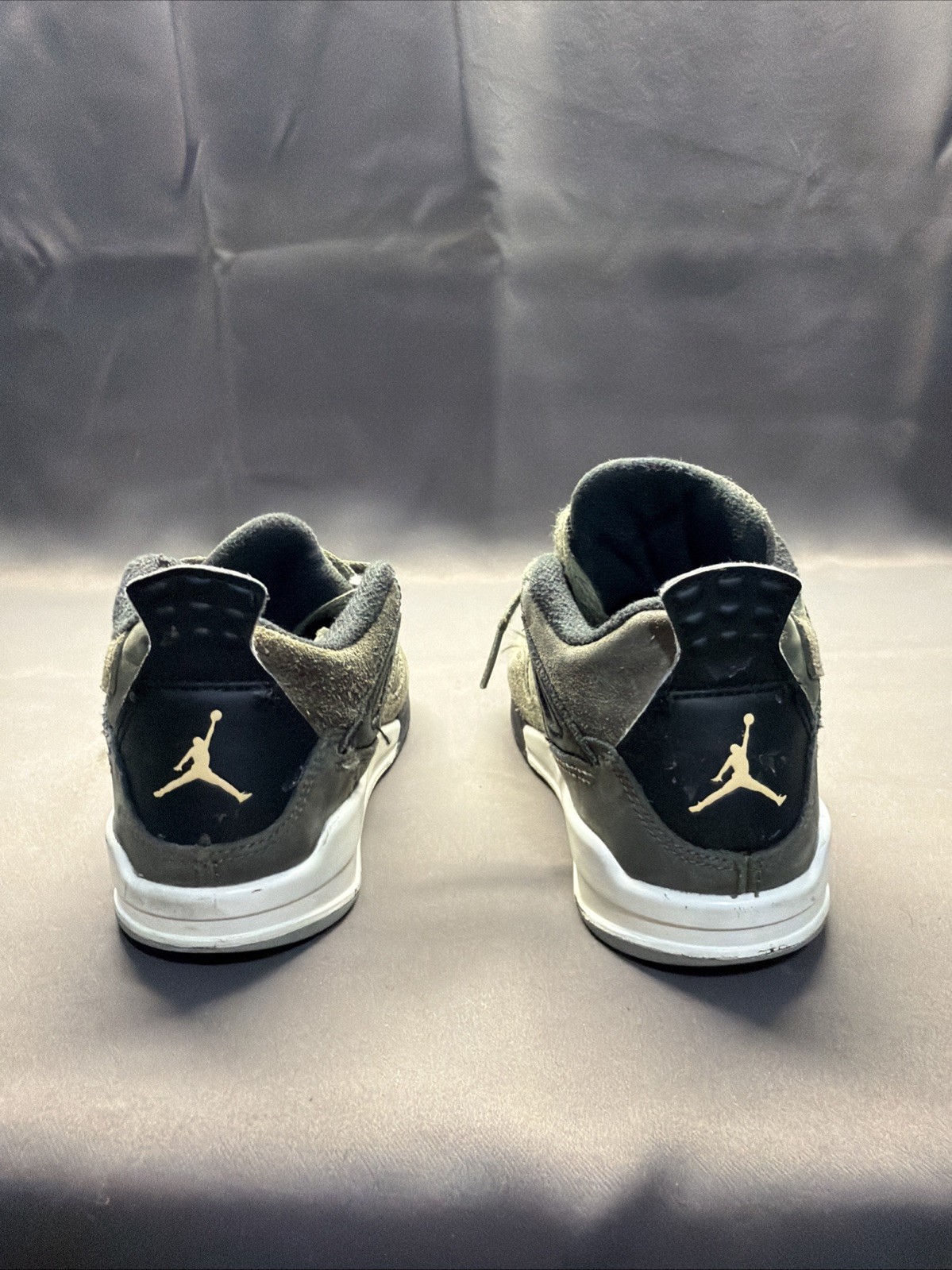 Jordan Air 4 Shoes Kids Size 12C Green Olive Suede Basketball FB9929-200 C4