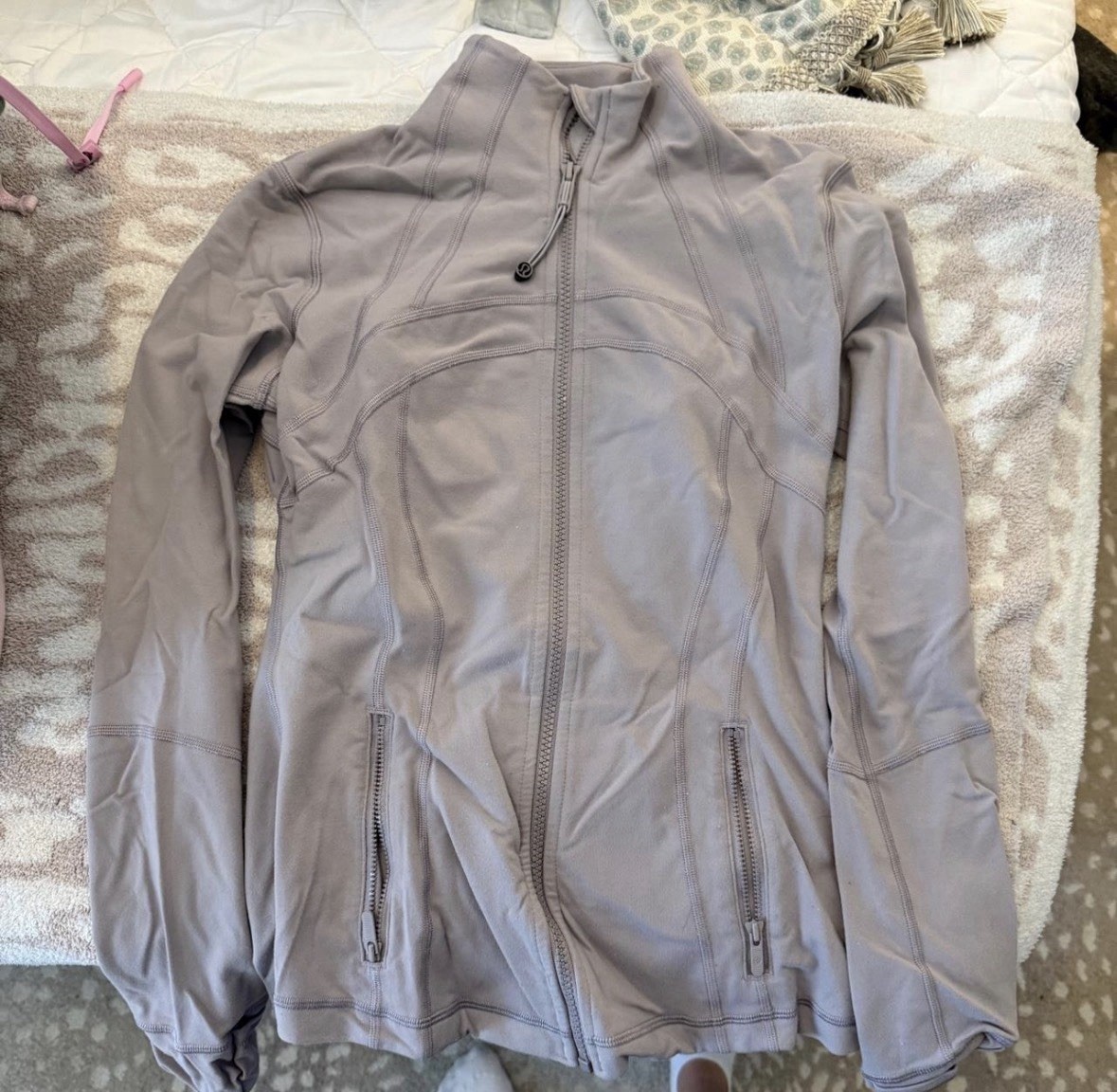 Women’s Lululemon Mauve Gray Full Length Define Jacket size 8