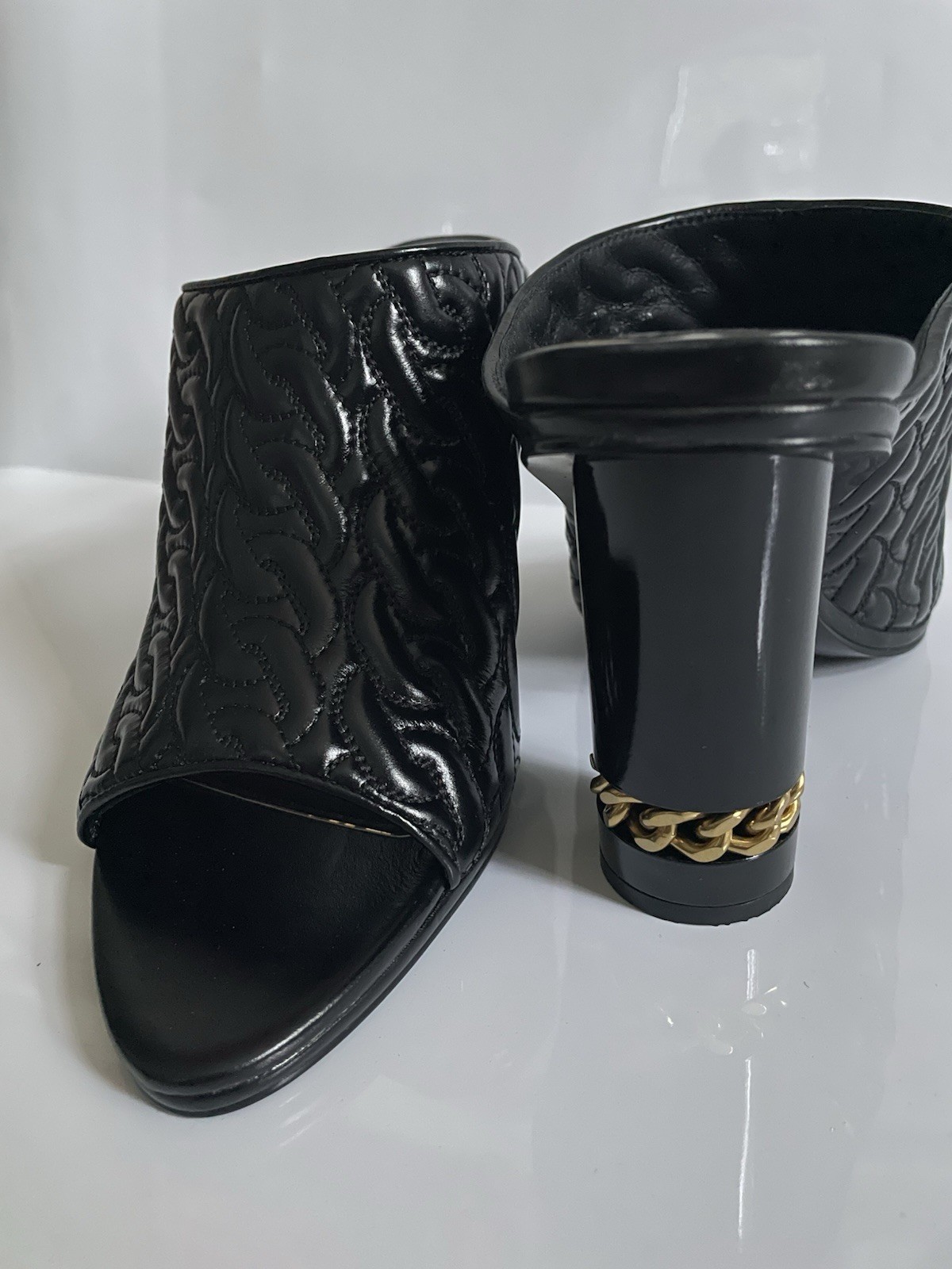 Rebecca Minkoff Black Quilted Leather Chain Open Toe Slip-On Mule Heels 10