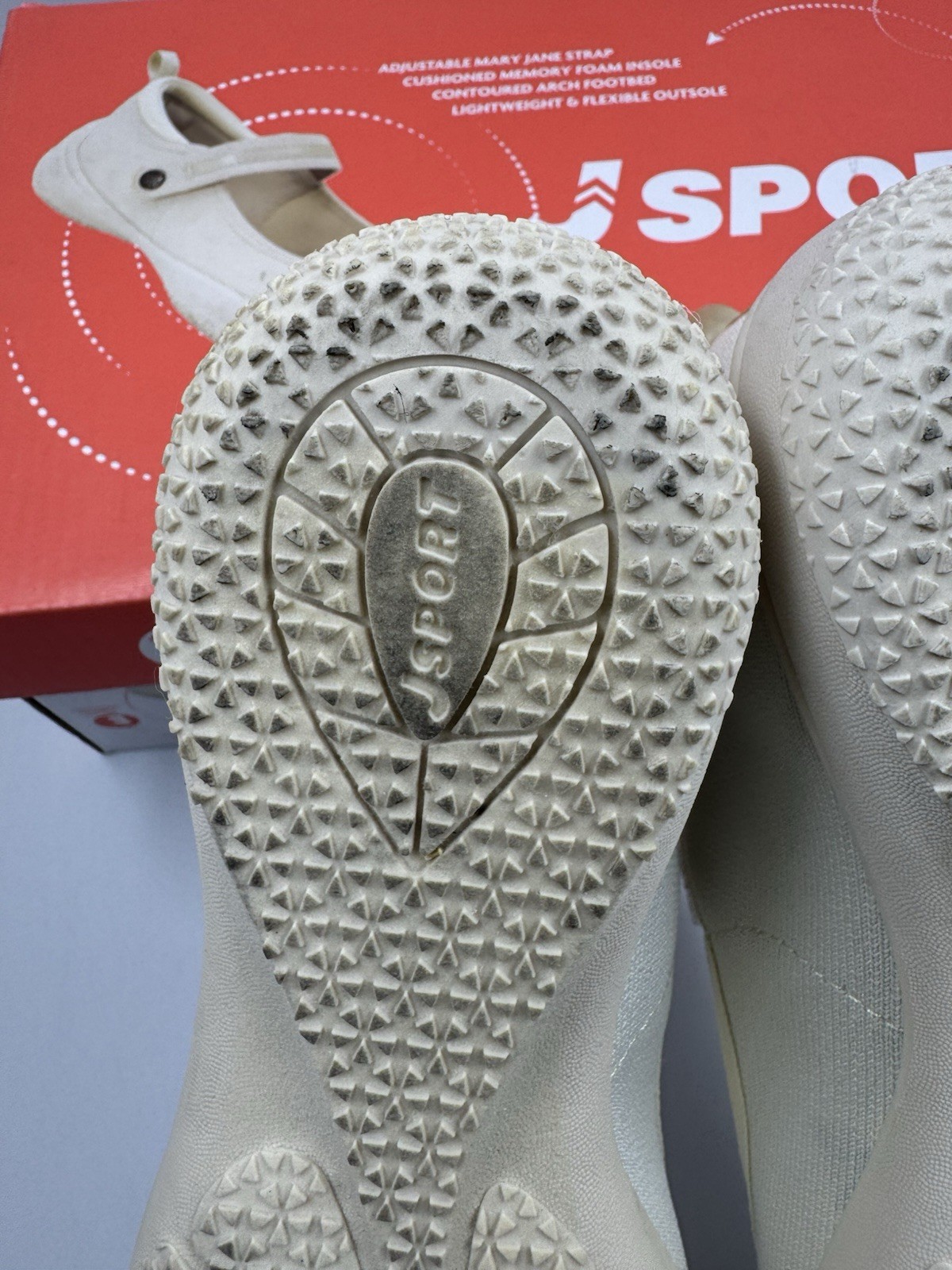 Jsport Womens Shoes Beige Mary Jane Memory Foam Contoured Arch Lightweight 8