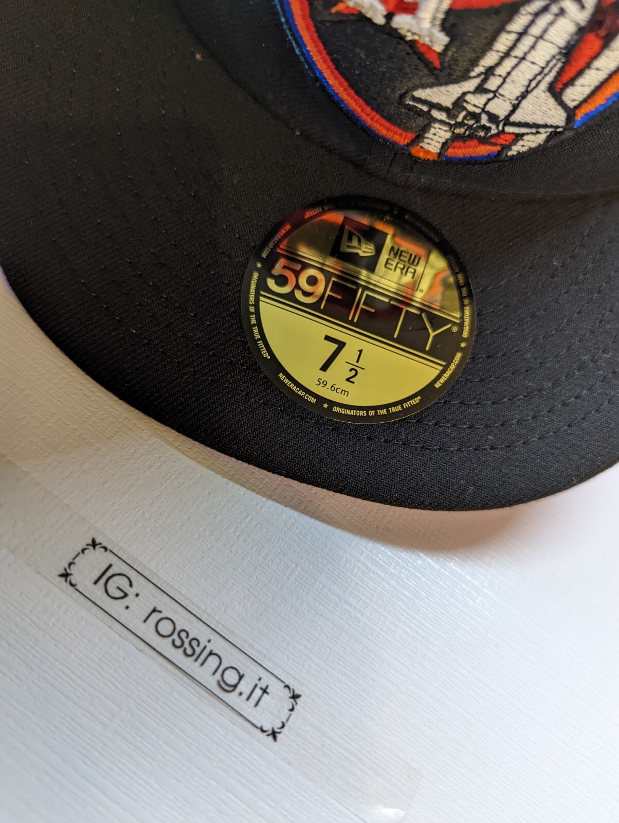 LidsHD 59Fifty Houston Astros Apollo 11 Black Gold UV Artemis 7 1/4 Astronaut