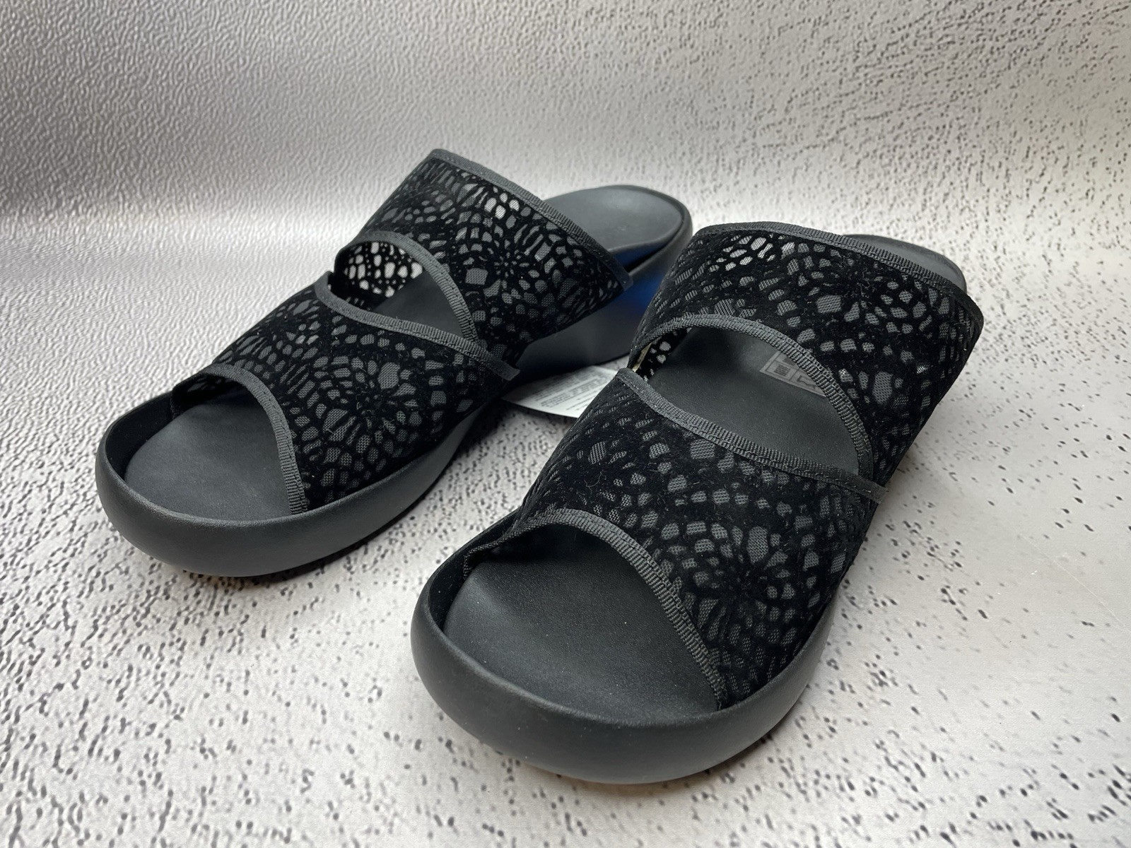 Regetta Canoe Japanese Women’s Black Slide Shoes Size US 9 UK7