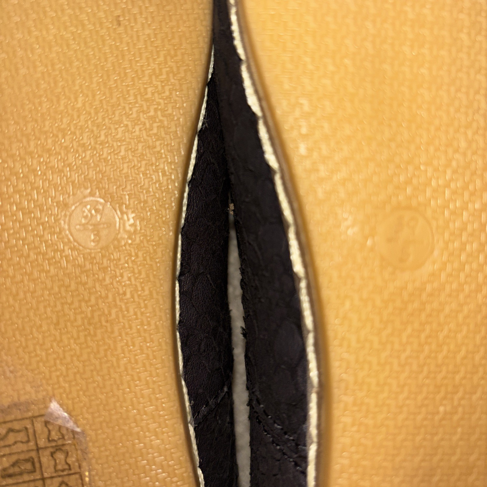 Charix Wild Black Embossed Leather Slip On Flats Women Size 39 US 8.75
