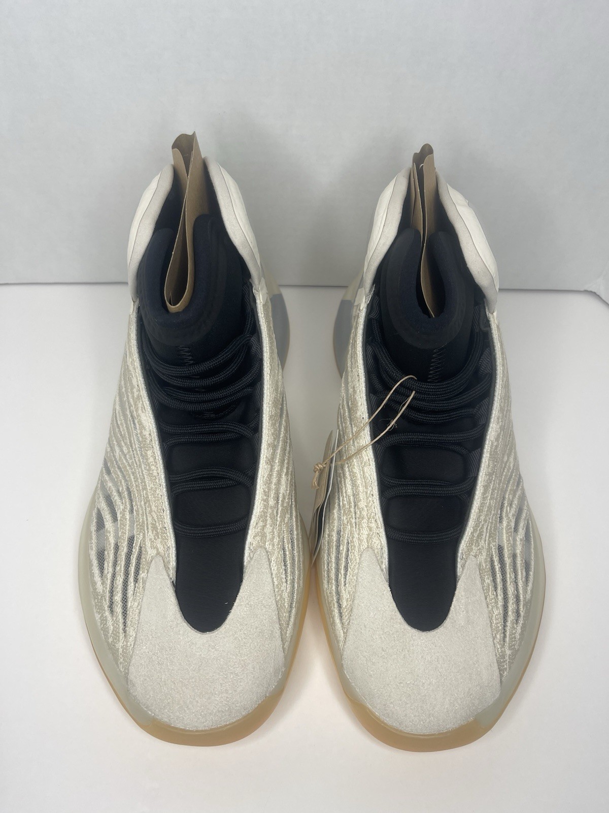 adidas Yeezy QNTM “Mist Slate” – Style Code HQ2085 | Size 11.5