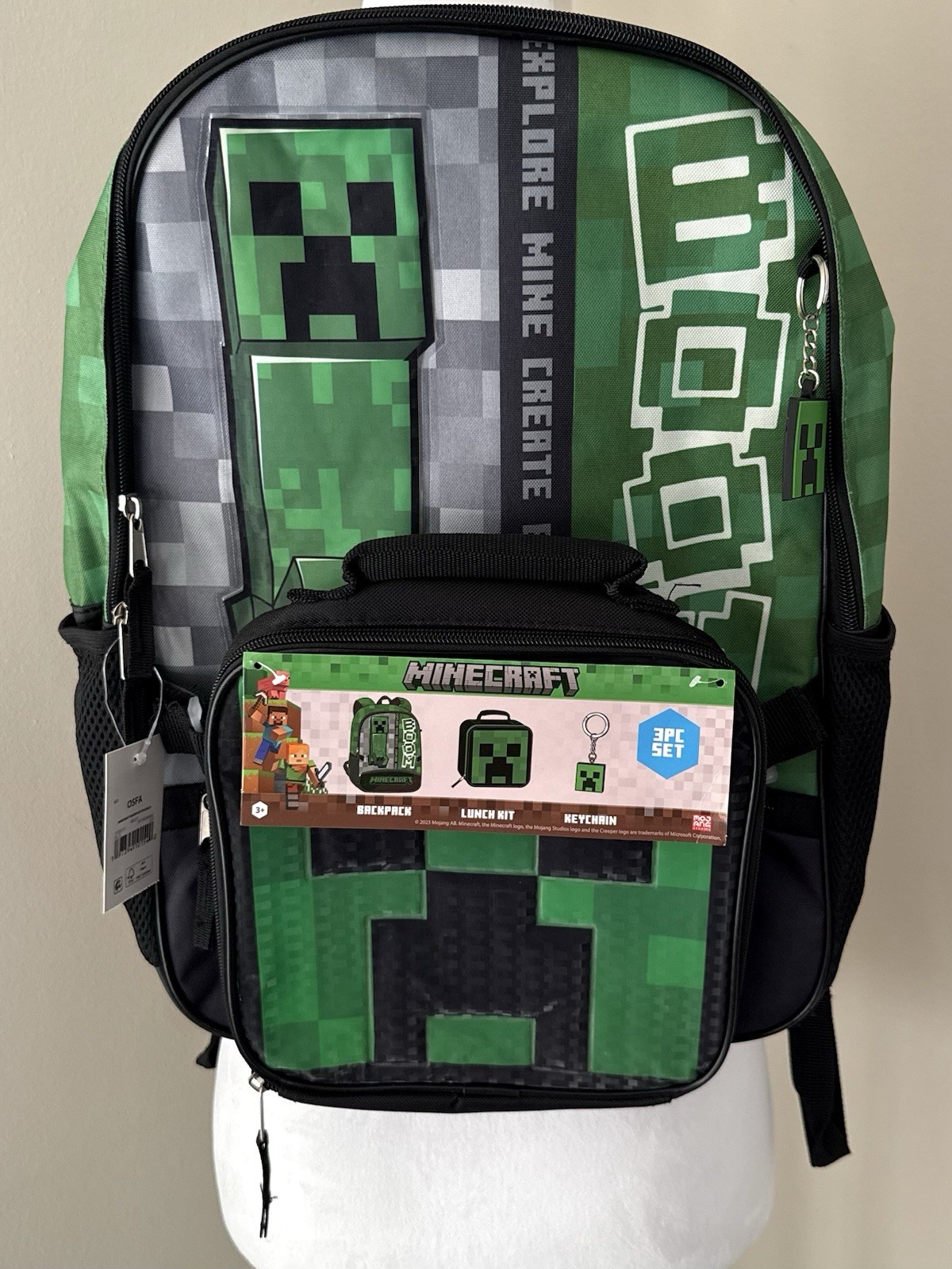Minecraft Boys 17″ Laptop Backpack 2-Piece Set with Lunch Bag