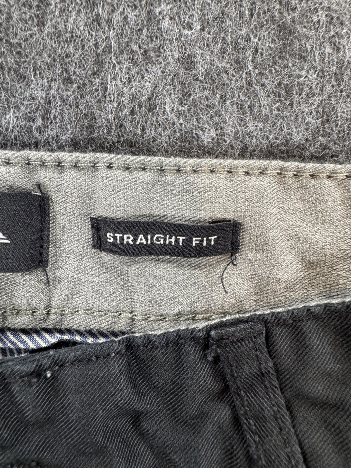 Quicksilver Men’s Black Pants Size 26 Straight Fit
