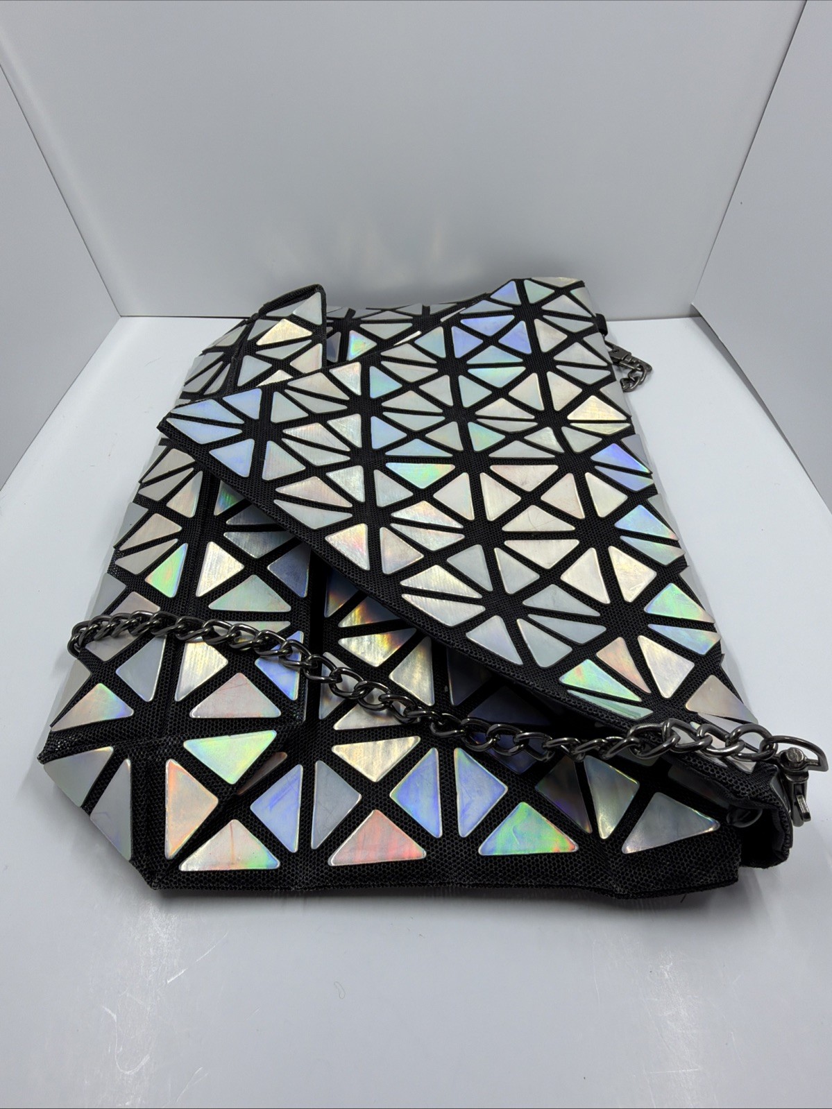 Geometric Iridescent Shoulder Bag Chain Strap Silver Black Collapsible Fashion