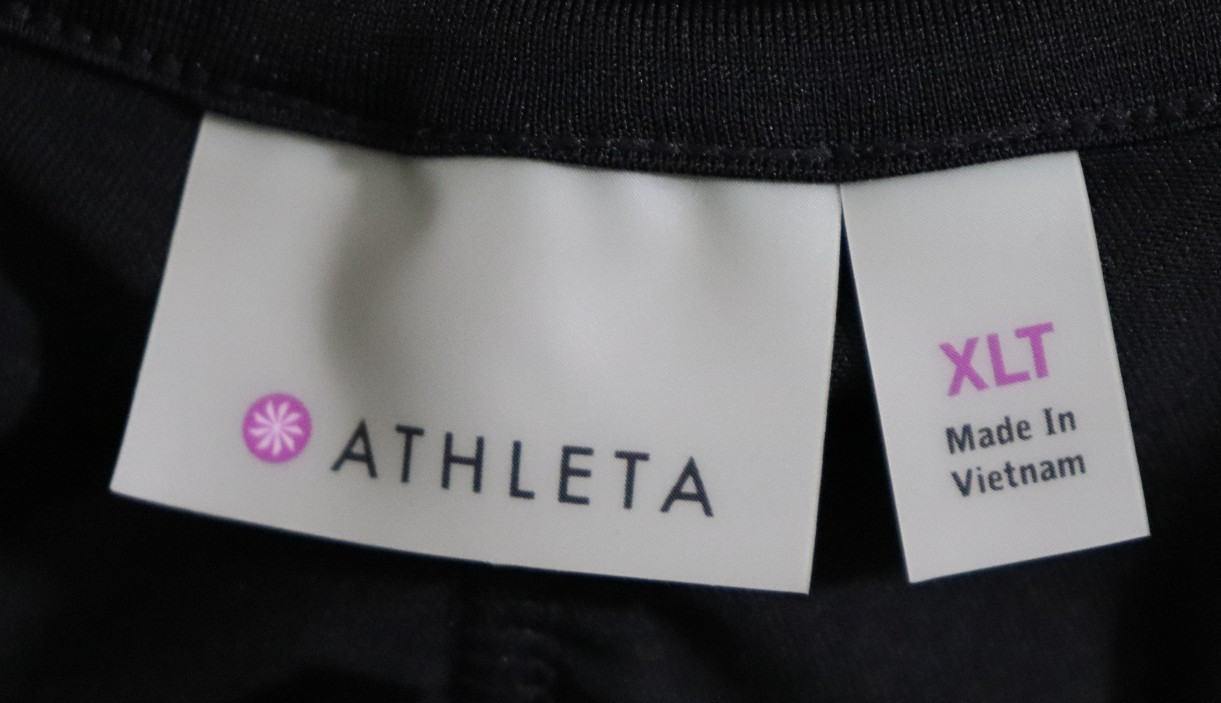 Athleta Pacifica Top 2.0 Womens XLT Black UPF 50 Long Sleeve 1/2 Zip Wicking New