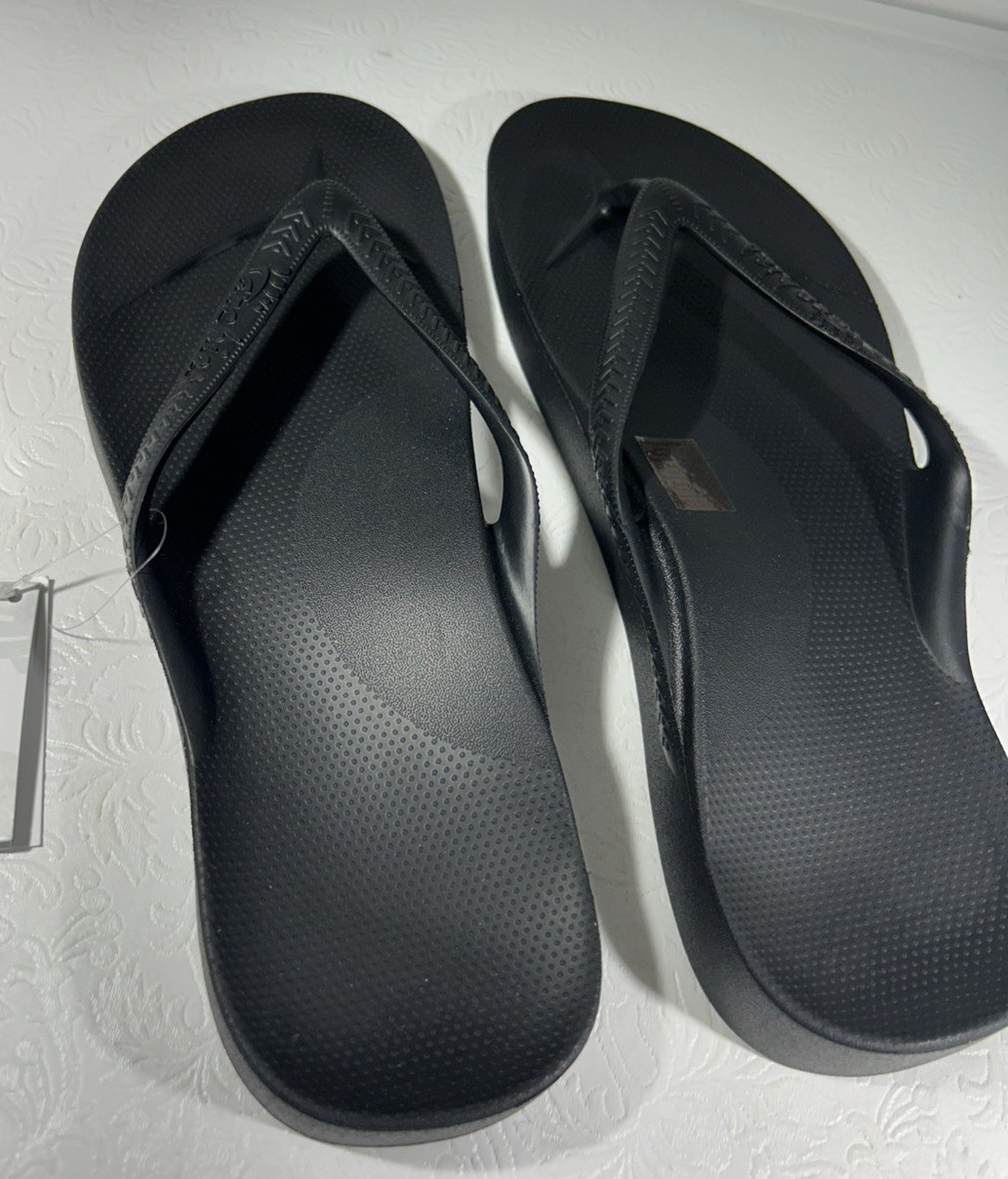 Archies Arch Support Thong Flip Flops Black NWT Unisex M11 / W12