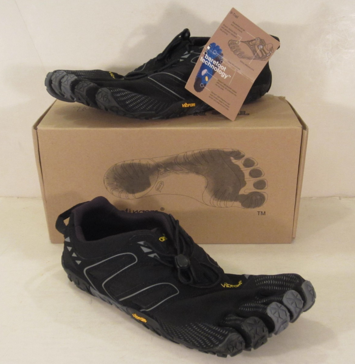 Vibram FiveFingers V-Trail Men’s 17M6901— Black/Grey Size 9-9.5mens NEW in BOX