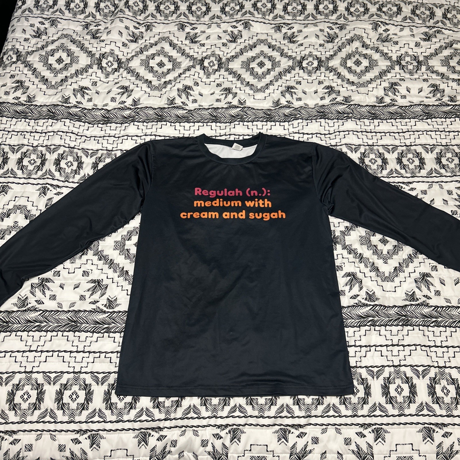 Preowned Dunkin’ Donuts Employee Long Sleeve Shirt Size Small