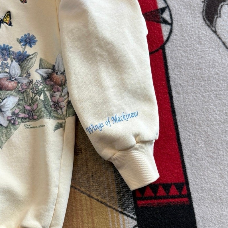 Vintage 90s Women’s Art Unlimited Butterfly Nature Outdoor Sweatshirt Size Small