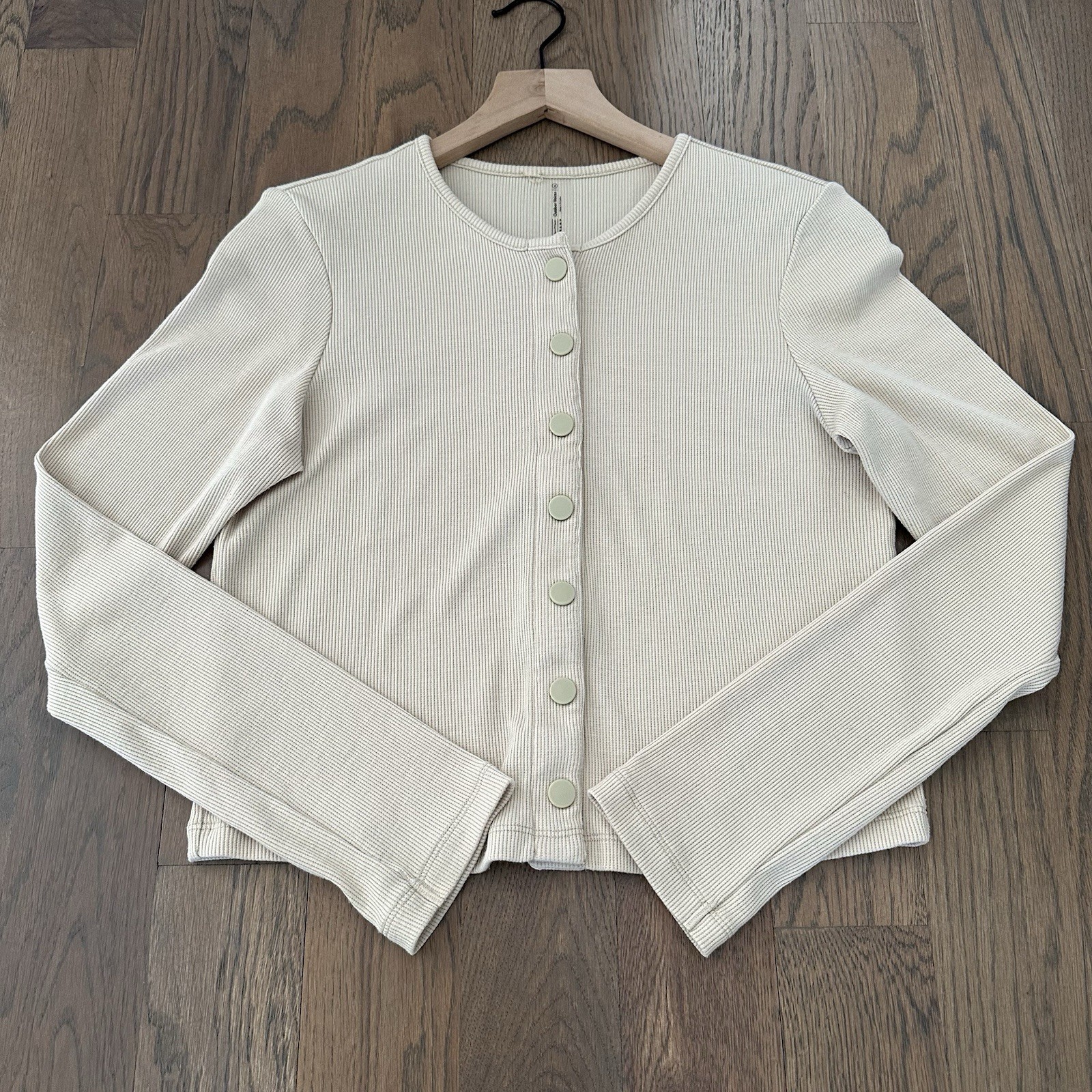 Outdoor Voices CozyRib Snap Front Long Sleeve Cropped Top in Wheat Extra Large