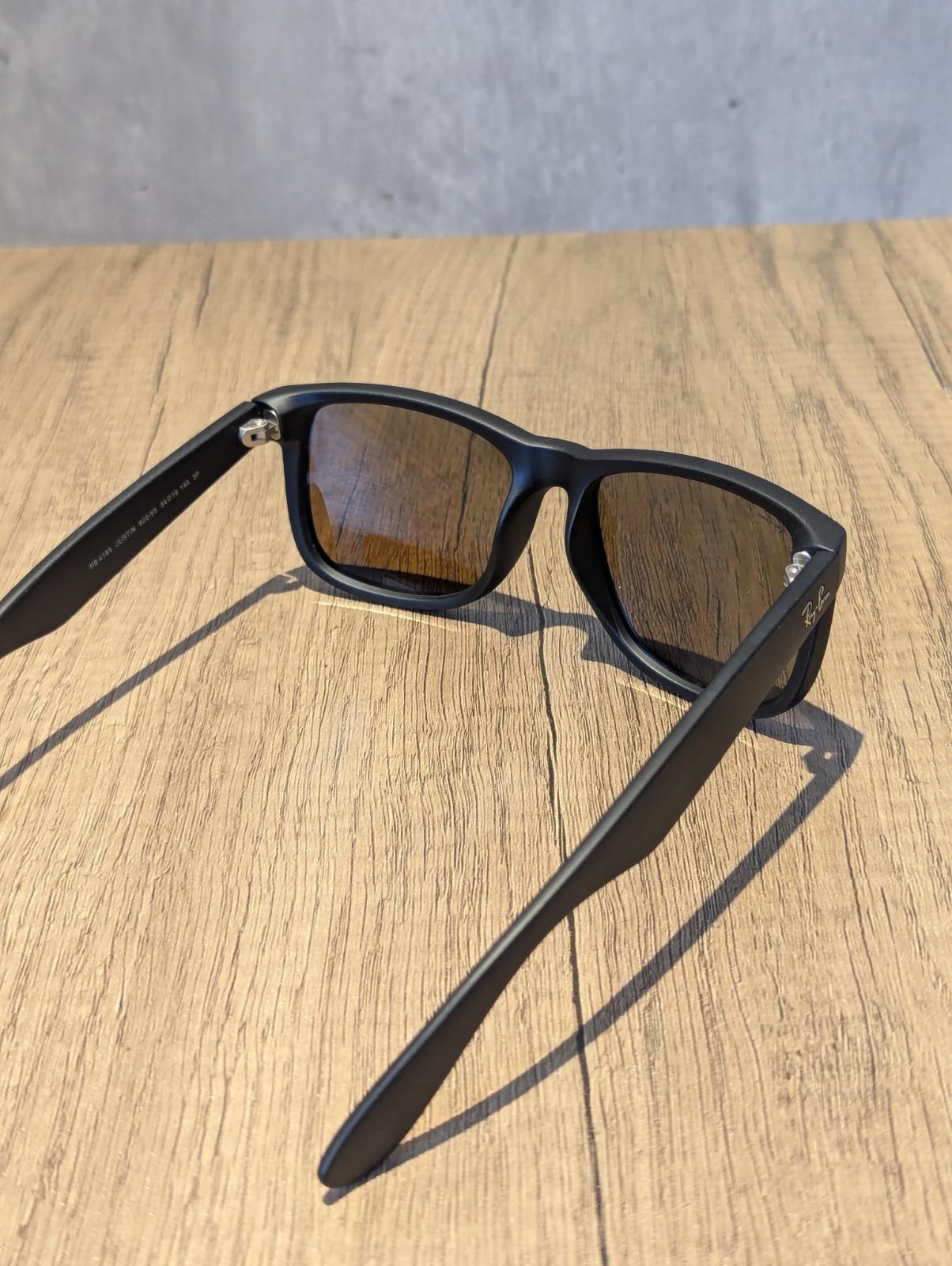Ray-Ban RB4165 622/55 Black Frame Blue flash Polarized Lenses sunglasses-54mm