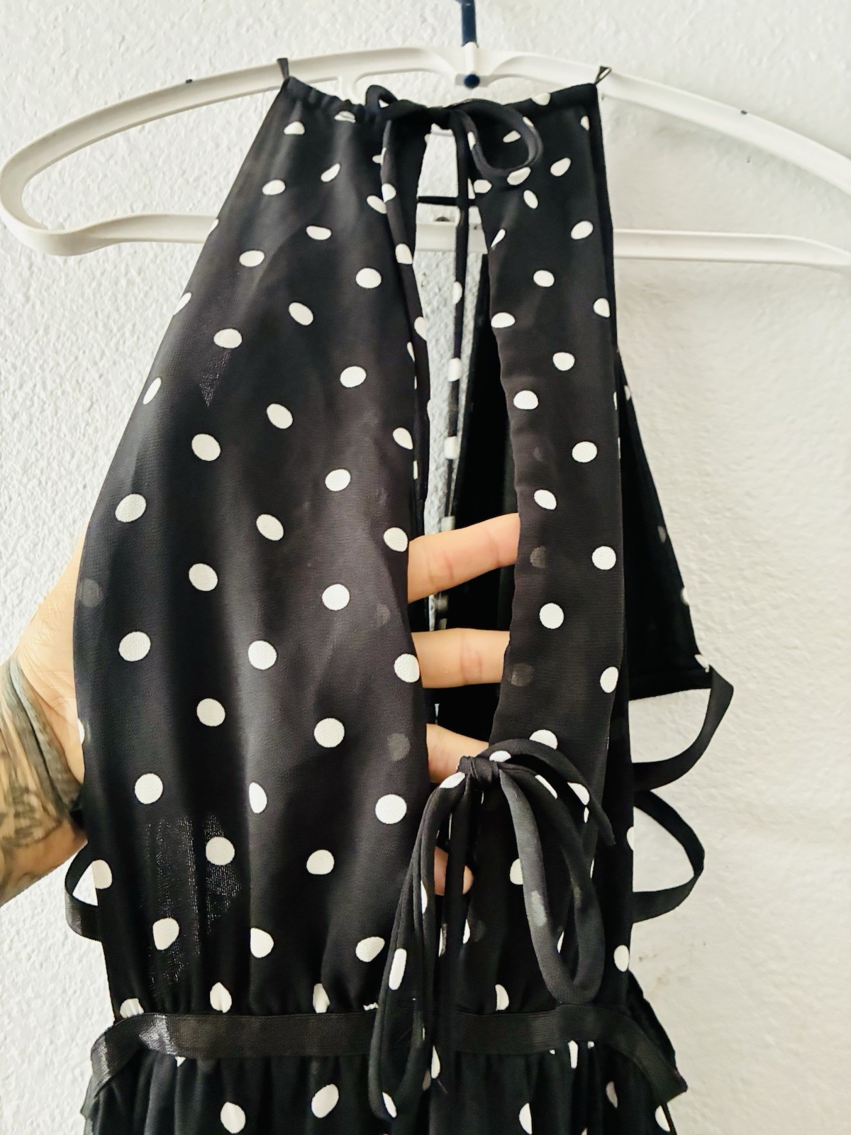 ASH NOVA Womens M Black/White Polka Dot Halter Maxi Chiffon Lined 3015D