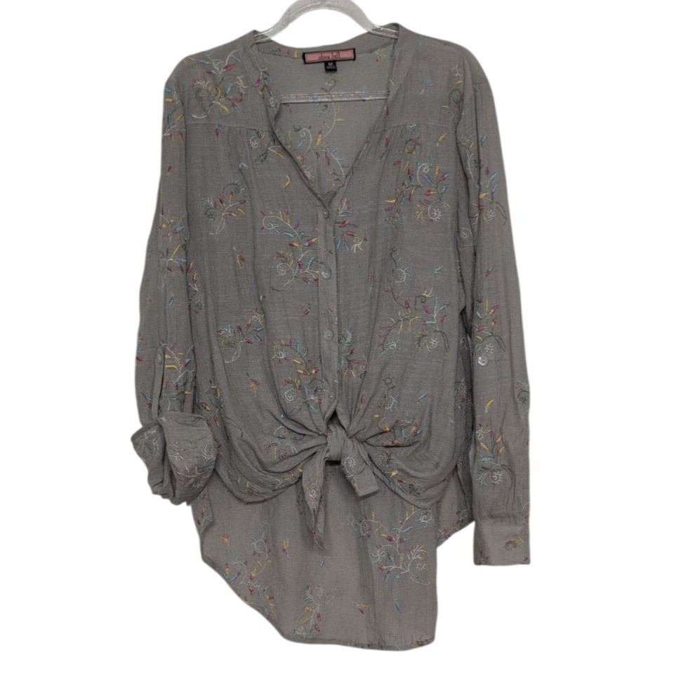 Olive Hill Embroidered Floral Shirt Womens Size Medium Boho Cottagecore Casual