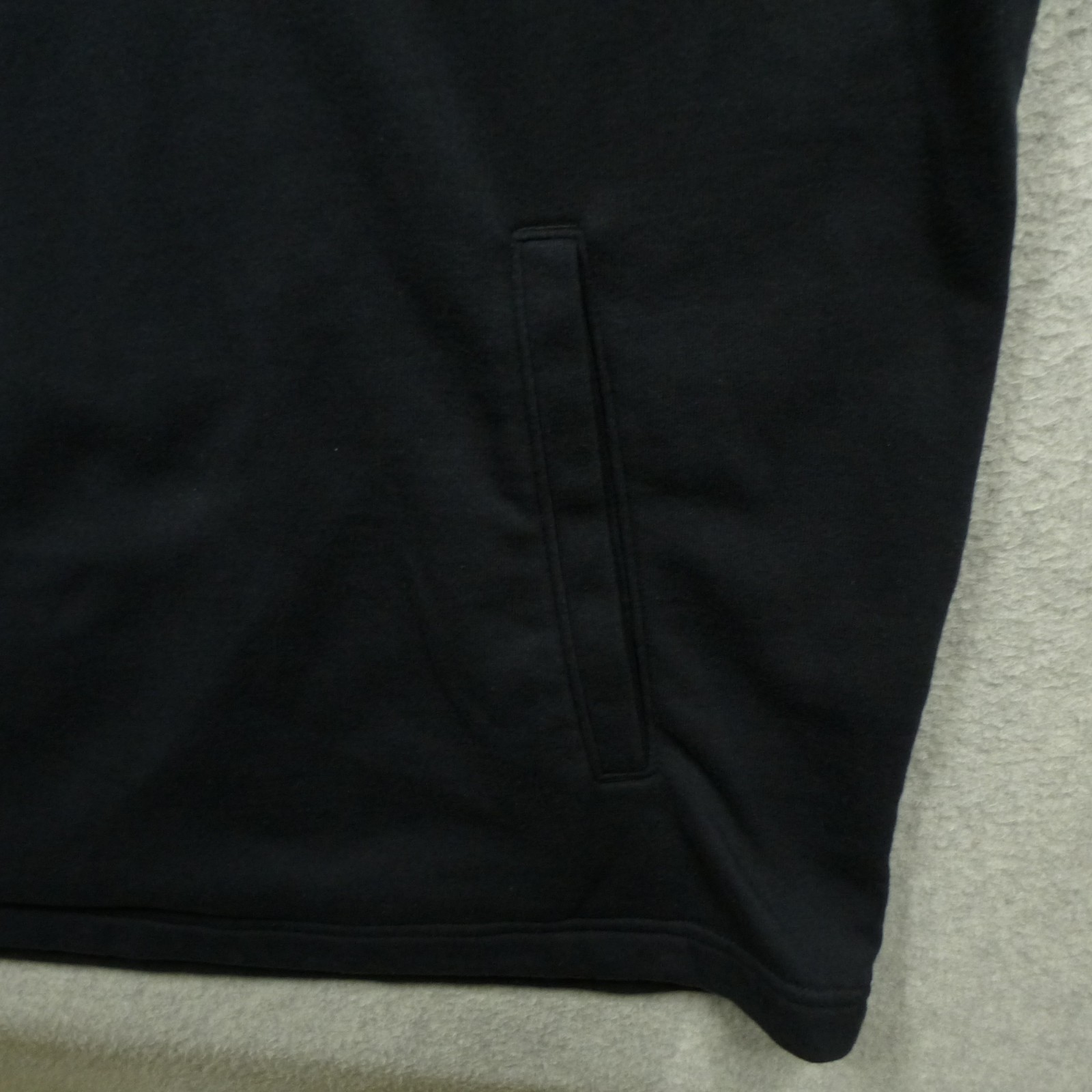 Under Armour Hoodie Mens 2XL Black Sleeveless Pullover Workout Gym Sports Active
