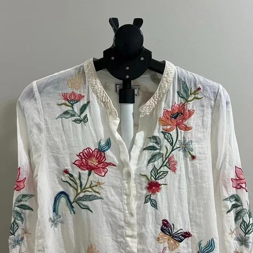 NWOT Johnny Was 100% Ramie Embroidered Floral Button-Down Tunic Shirt Blouse S