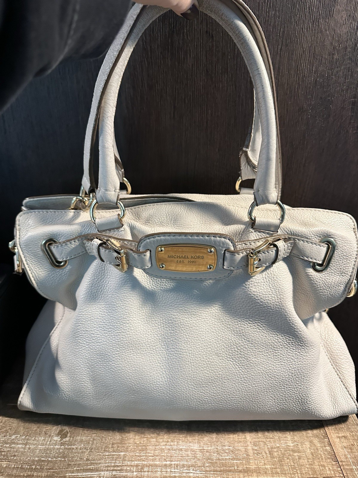 Michael Kors Large Beige Pebbled Satchel Top Handle, Strap, Gold Hardware