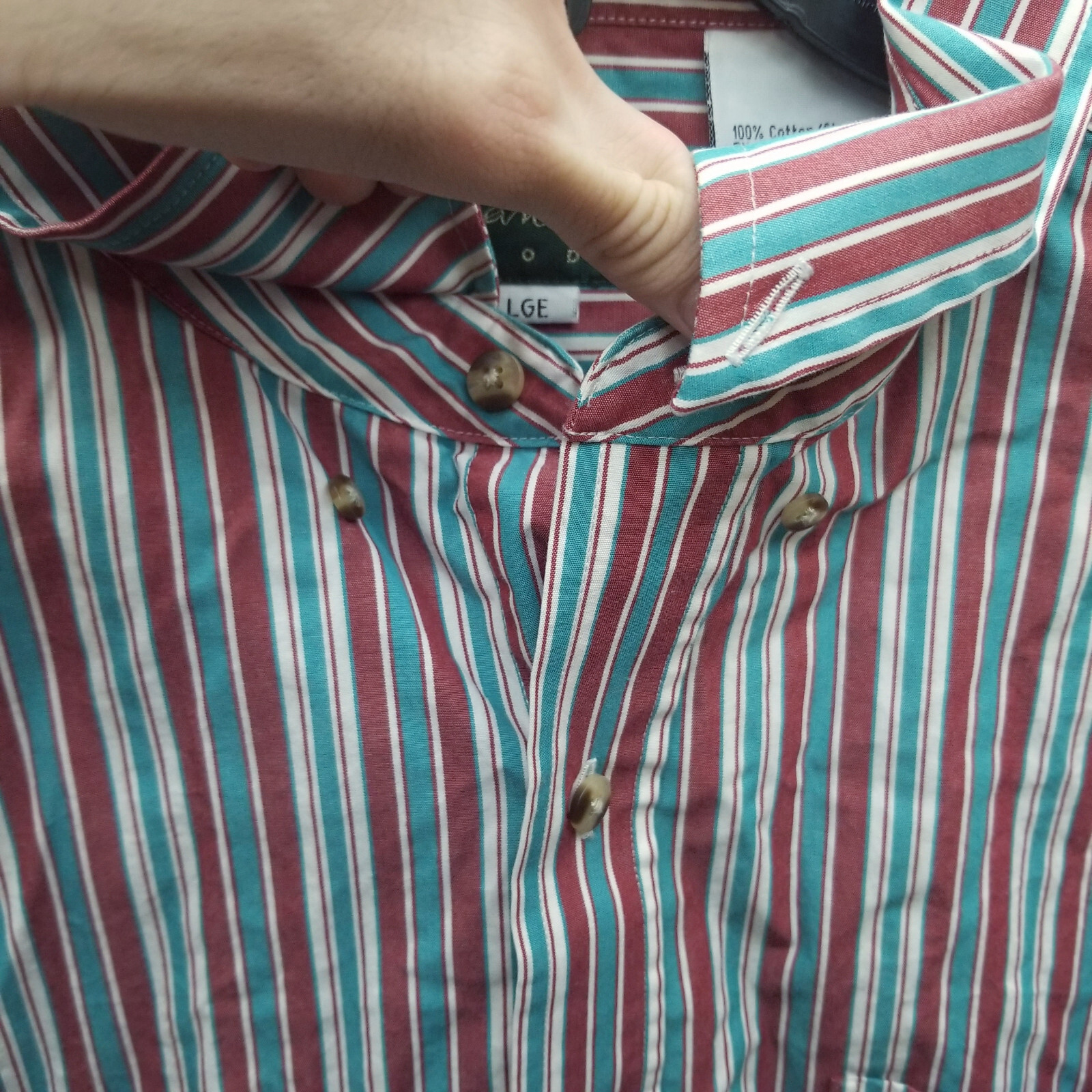 Scandia Woods L Striped Multicolor Button-Down Shirt 50.25″ 28.75″ 10.25″