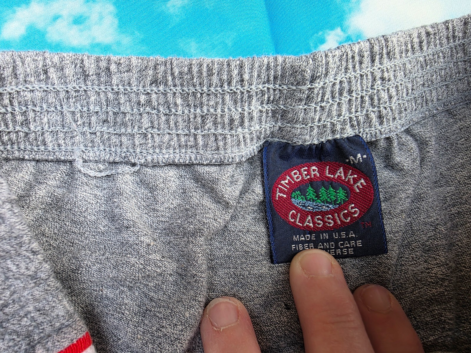 VINTAGE TIMBER LAKE CLASSICS MENS GRAY SHORTS SIZE MEDIUM COTTON