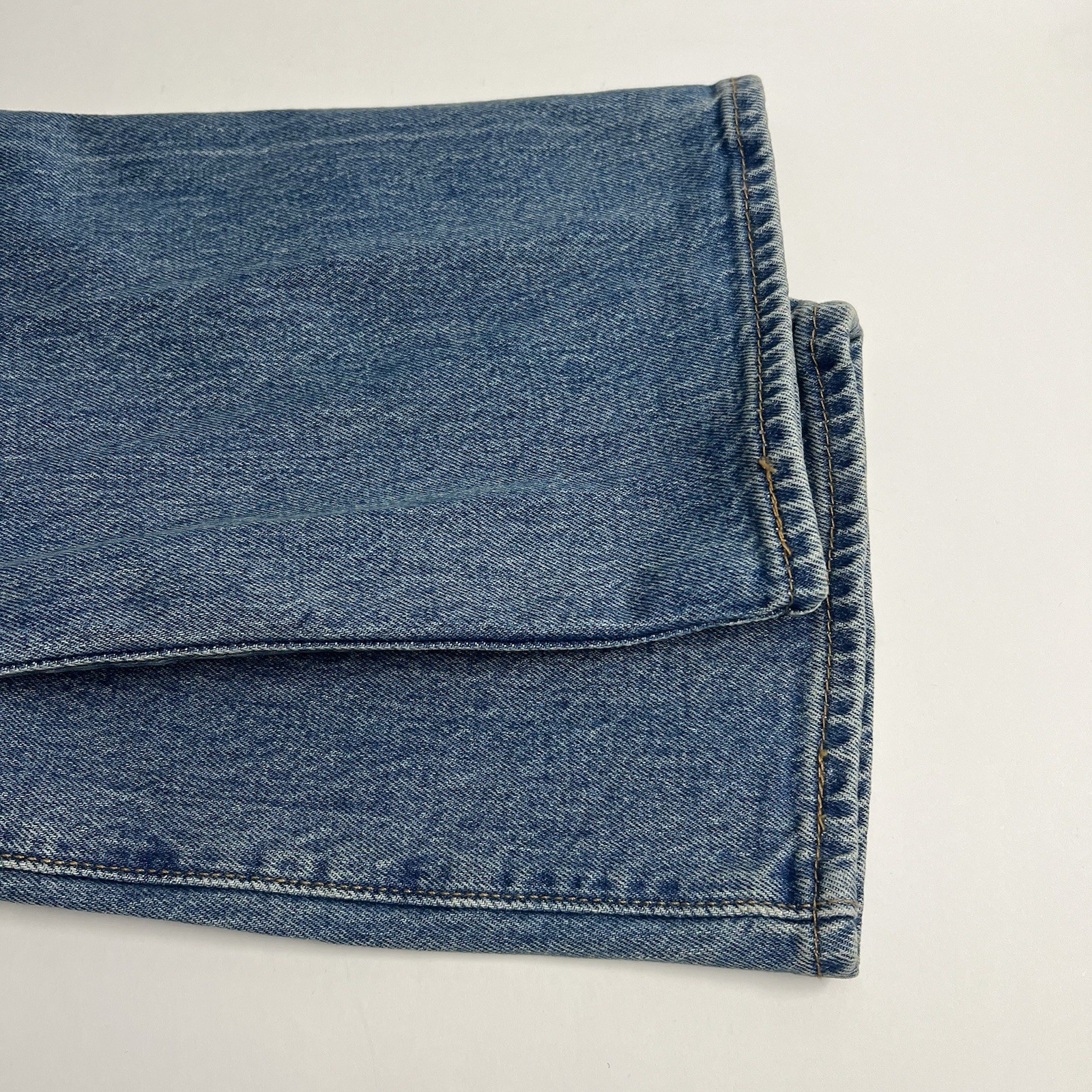 Levis 501 32×29 Mens Straight Jeans Regular Fit Light Wash Blue Denim Button Fly
