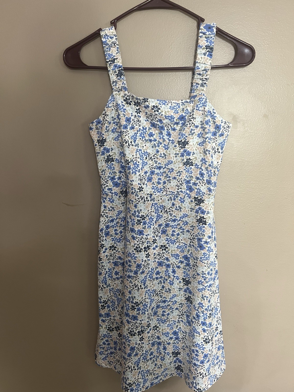 SO Floral Strappy Square Neck Lined Stretch Short Sundress Blue/White XS