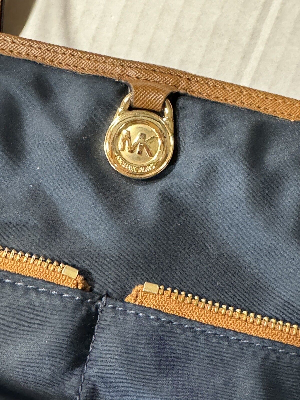 Michael Kors Purse Navy Kempton Tote Bag See Some Damage And Wear In Pictures