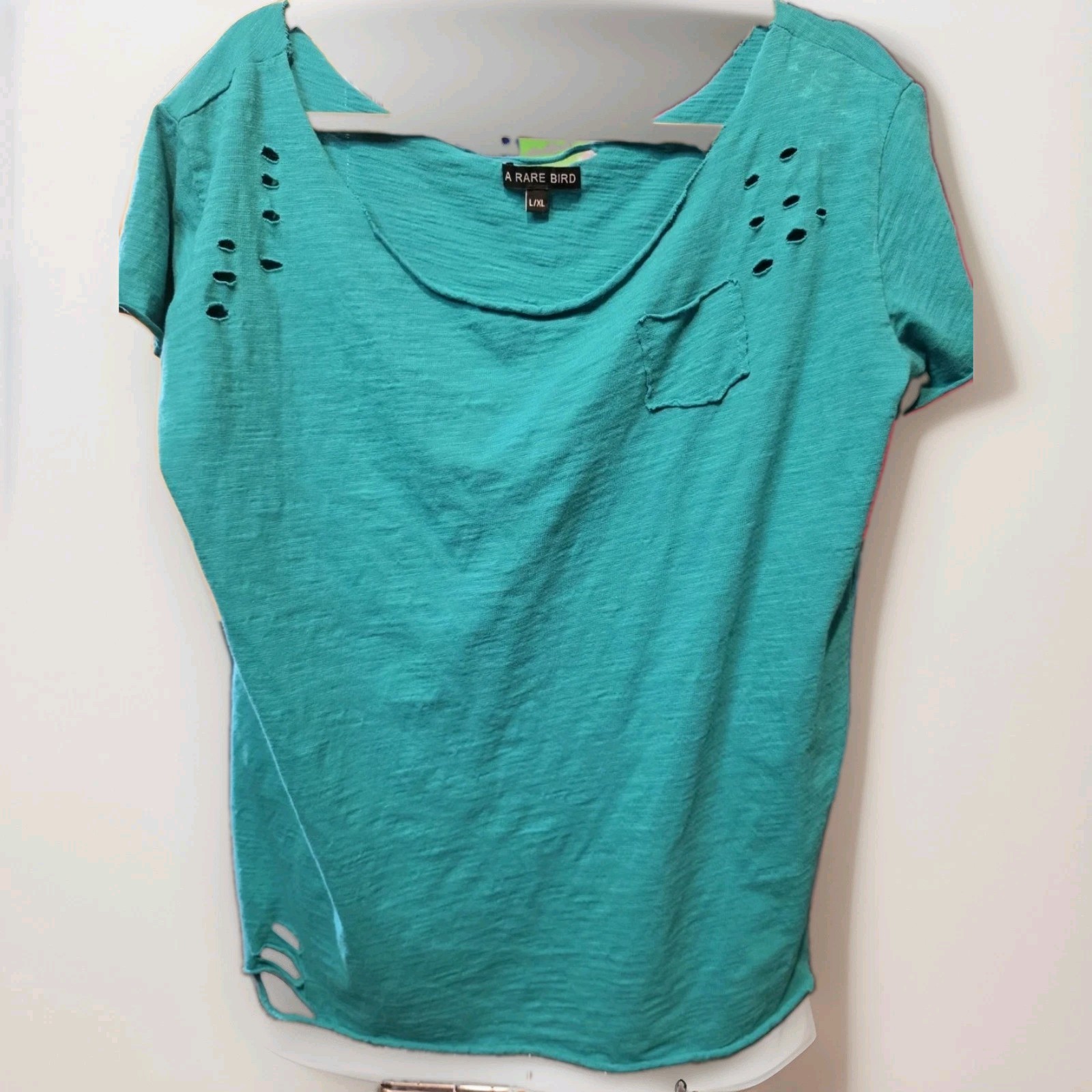 A Rare Bird Womens Turquoise Distressed Ripped T-Shirt Size L/XL NWOT