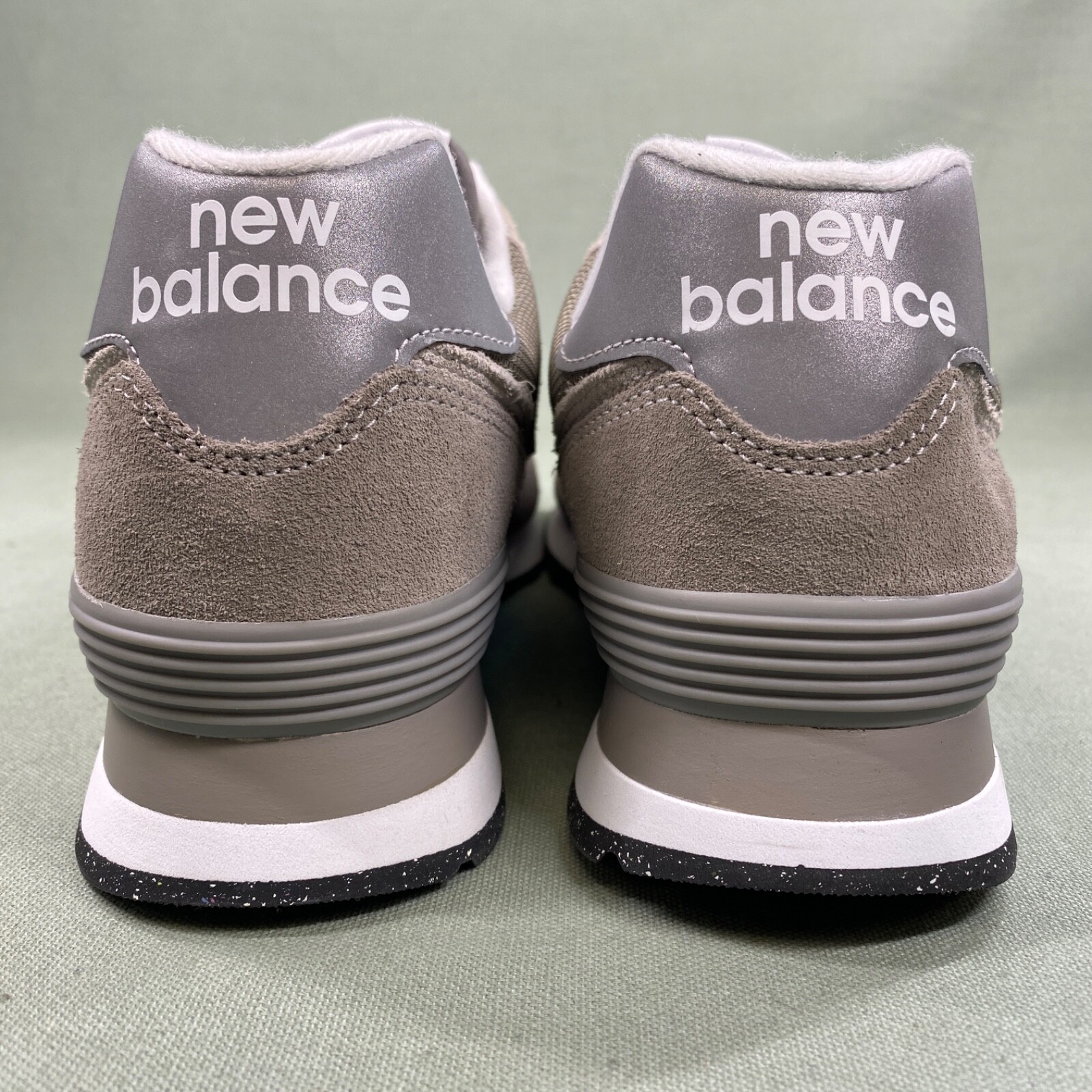 New Balance NB 574 Core Pack Grey US Size 8.5 ML574EVG Grey/White Sneaker