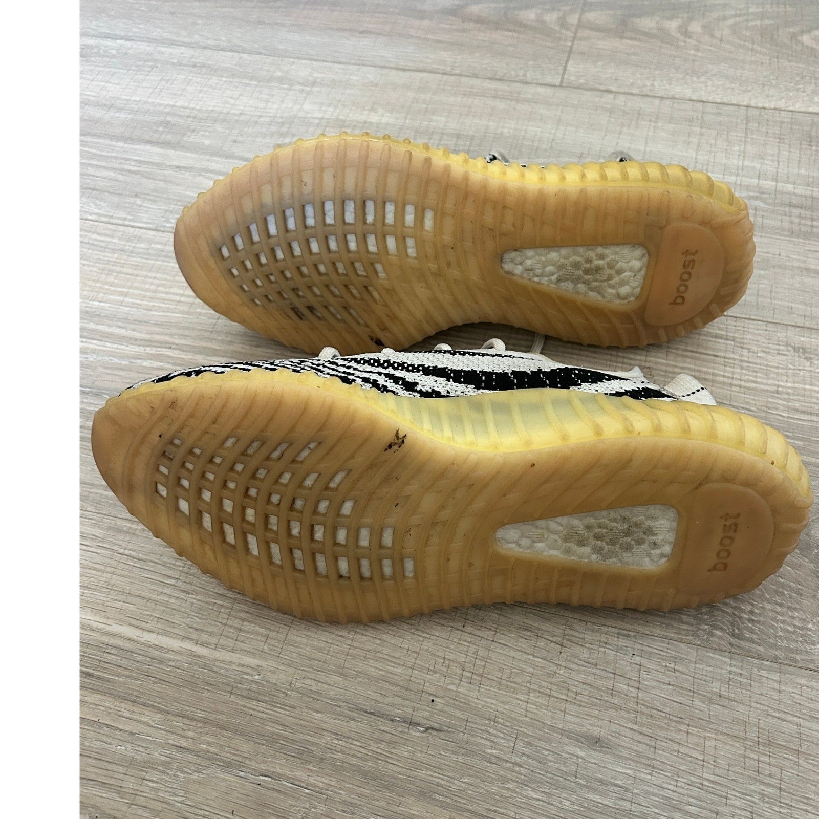 Adidas Yeezy Boost 350 V2 Zebra CP9654 Mens Sneakers Size US8.5