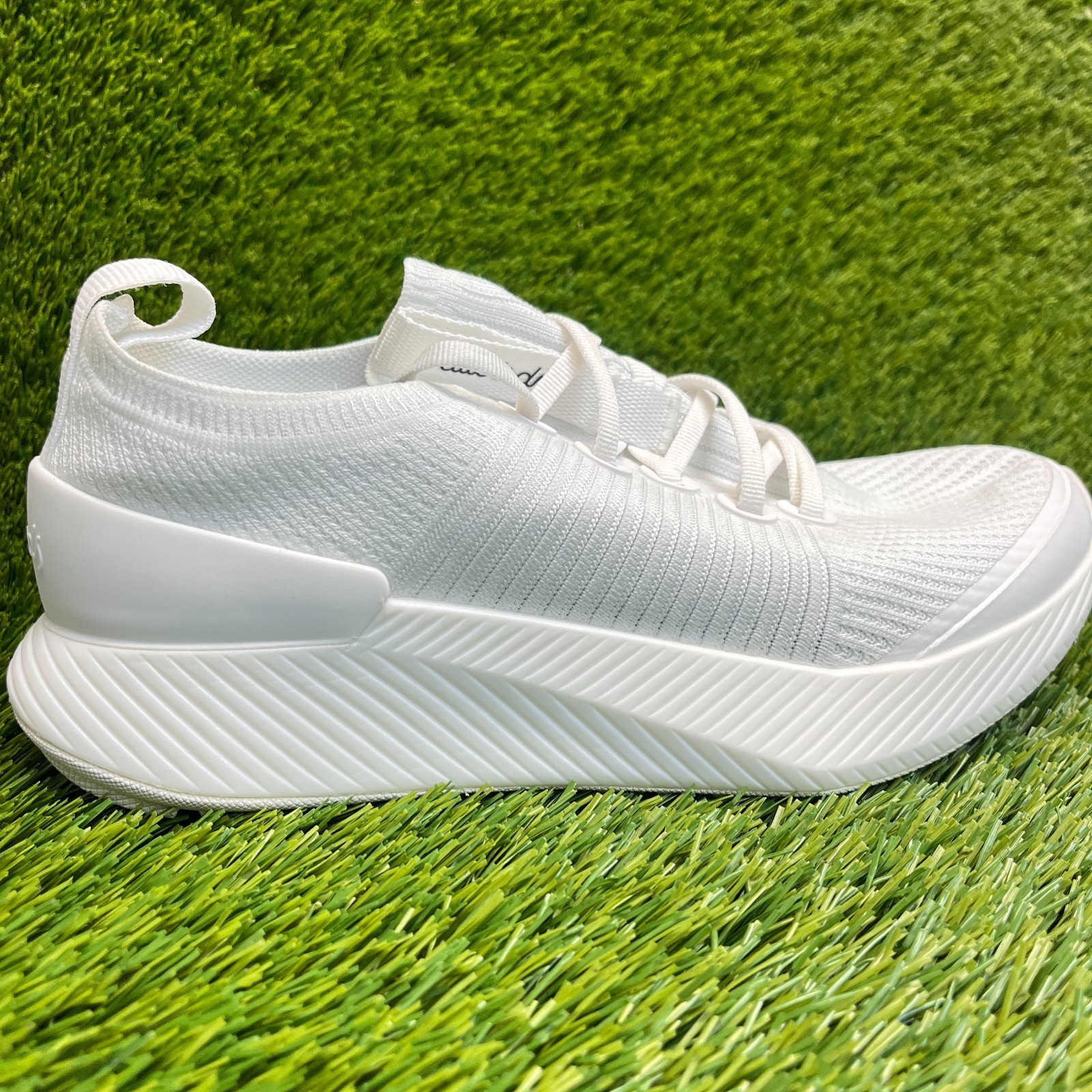 Allbirds Tree Glider Womens Size 9.5 White Athletic Running Knit Shoes Sneakers