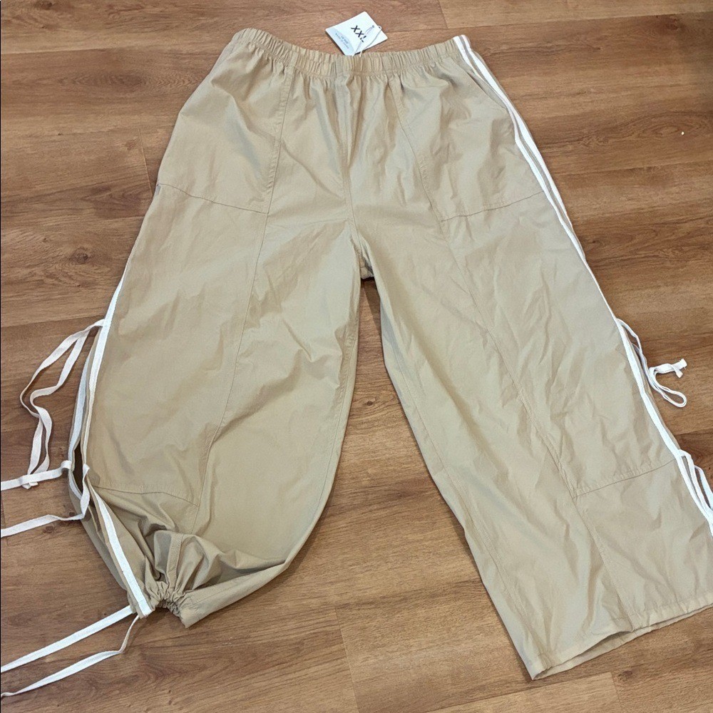 Source Unknown Tan Wide-Leg Track Pants