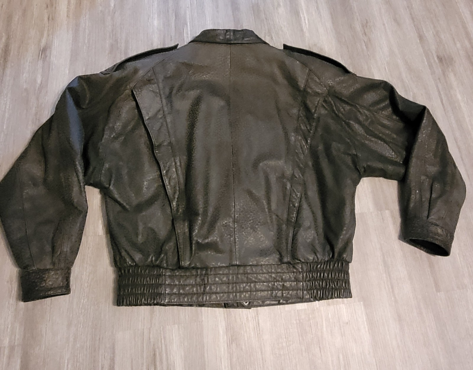 Vintage Wilsons Men’s Black Leather Bomber Jacket XL 80s/90s