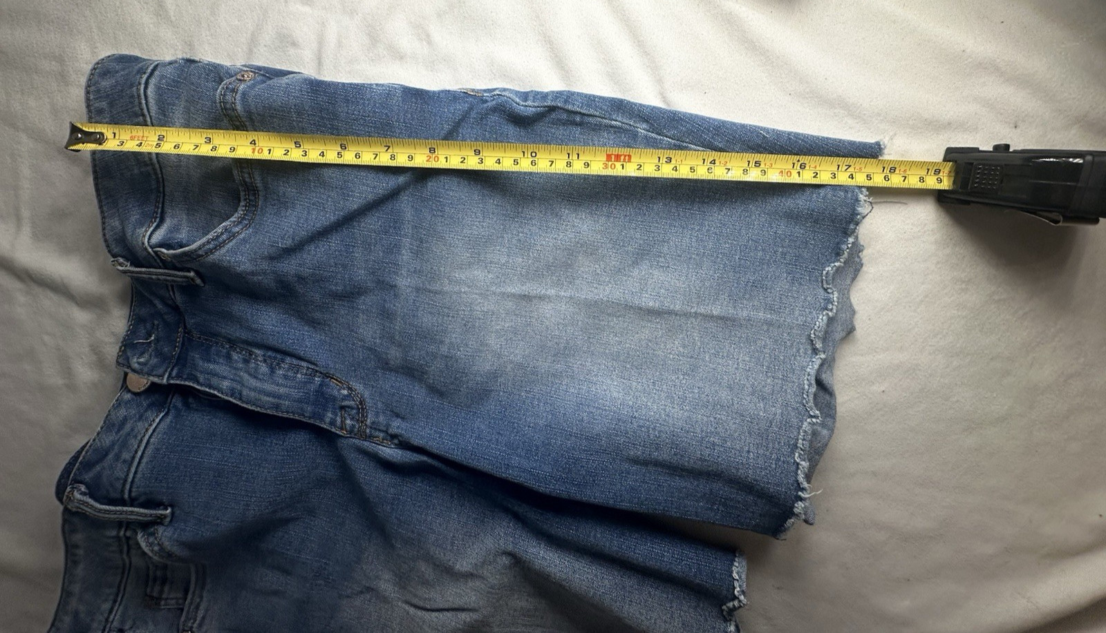 Seven7 Women’s Bermuda Mid Rise Stretch Denim Shorts Sz 16 QTY 2 No Hem