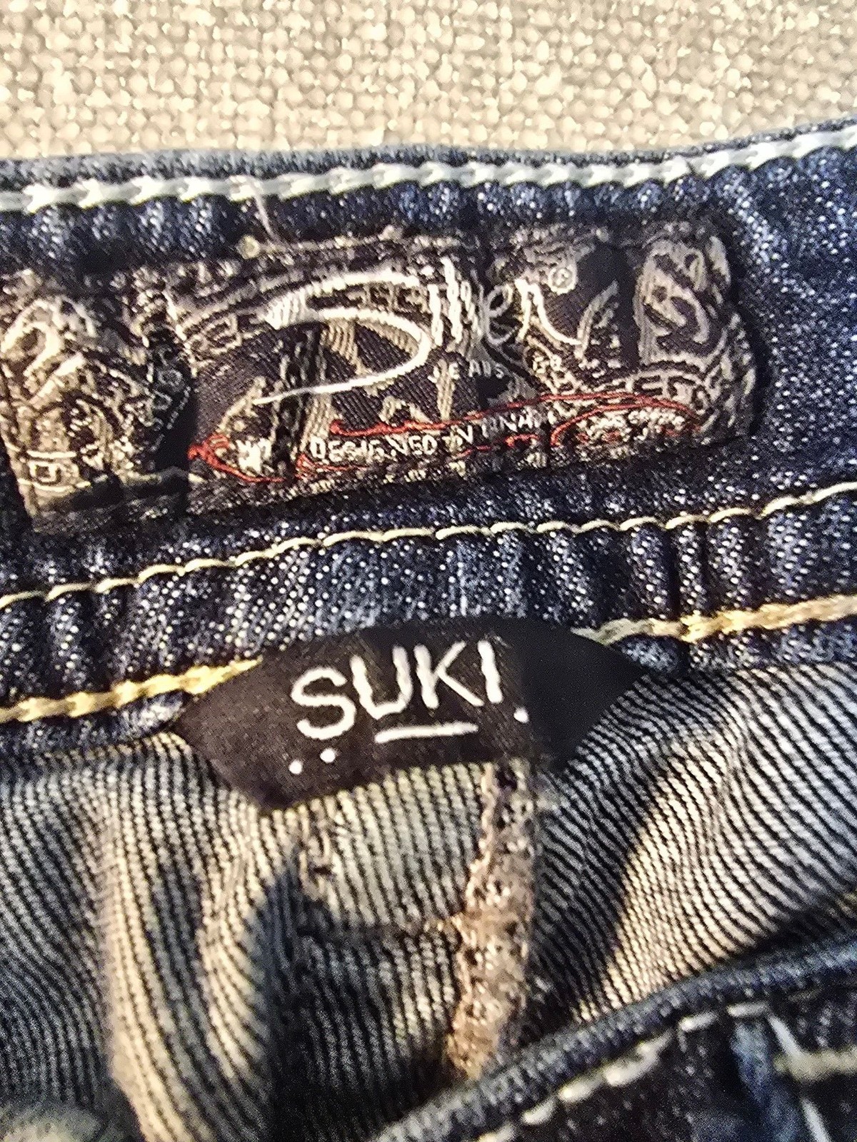 Silver Jeans Co. Suki Mid-Rise Bootcut Jeans