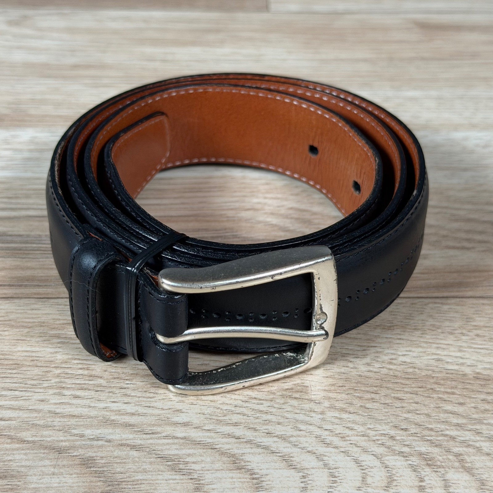 Allen Edmonds Leather Belt Mens Size 34 Black Perforated Brogue Medallion