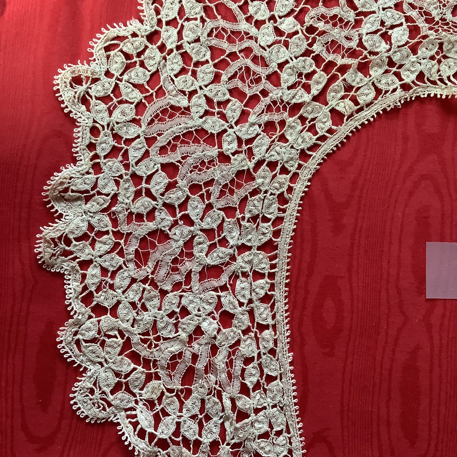 Antique Crochet/Tatted Collar in ECRU