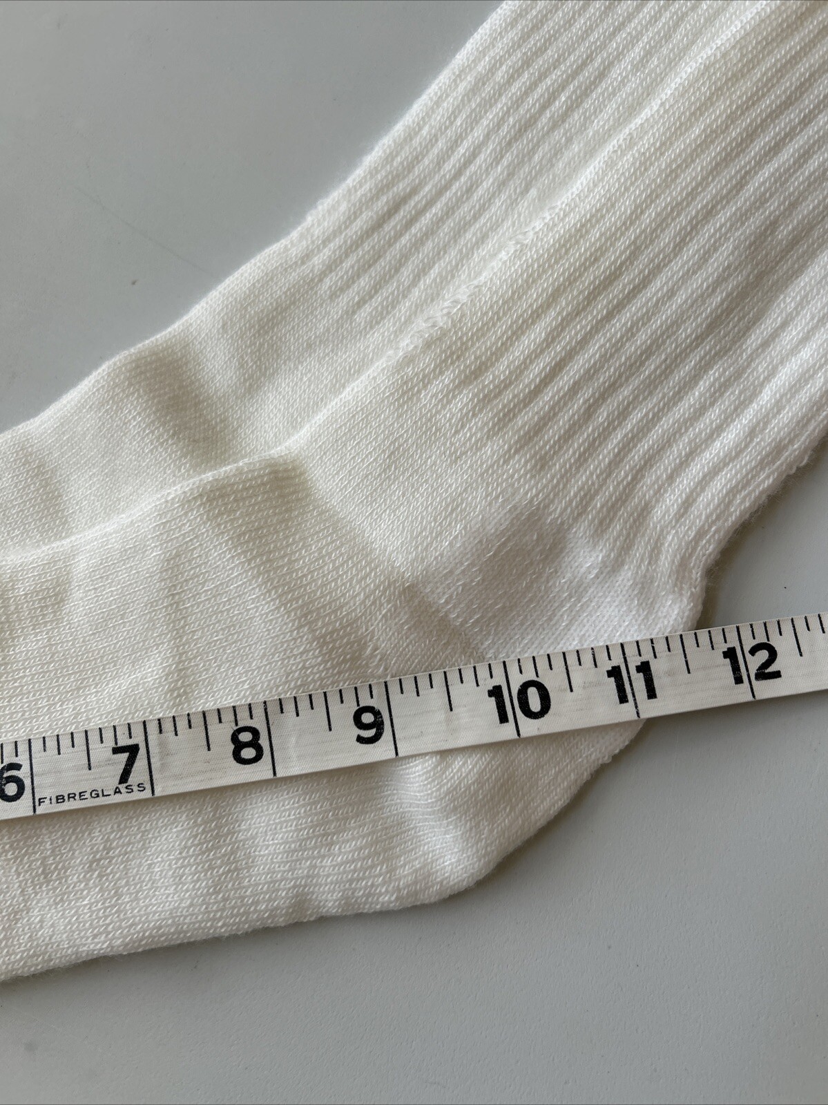 VTG Socks Acrylic Nylon Blend NOS 10-13 Crew 80’s 90’s Mid-Calf USA Men’s White