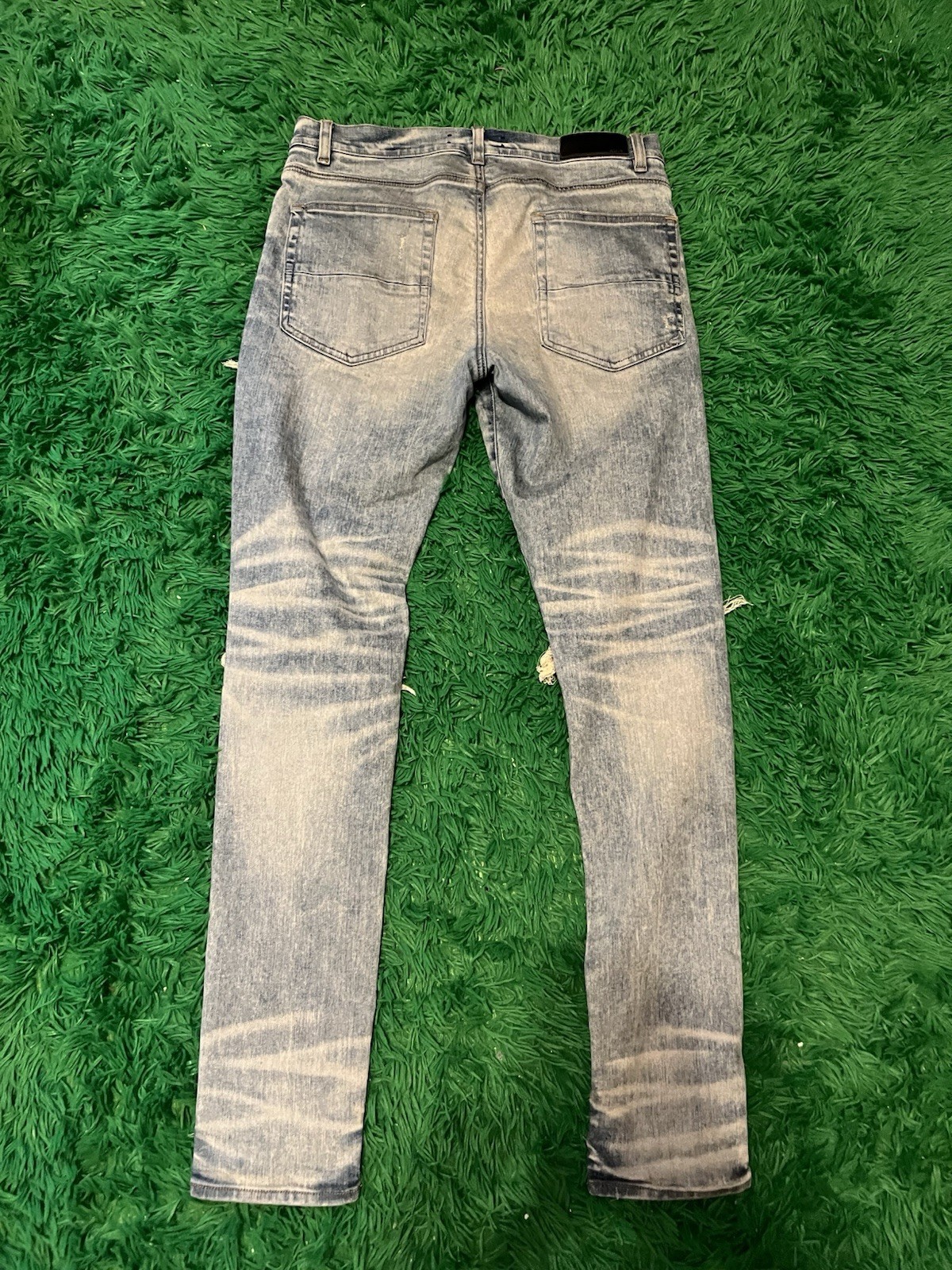 Amiri MX1 dirty indigo bandana patch jeans size 34