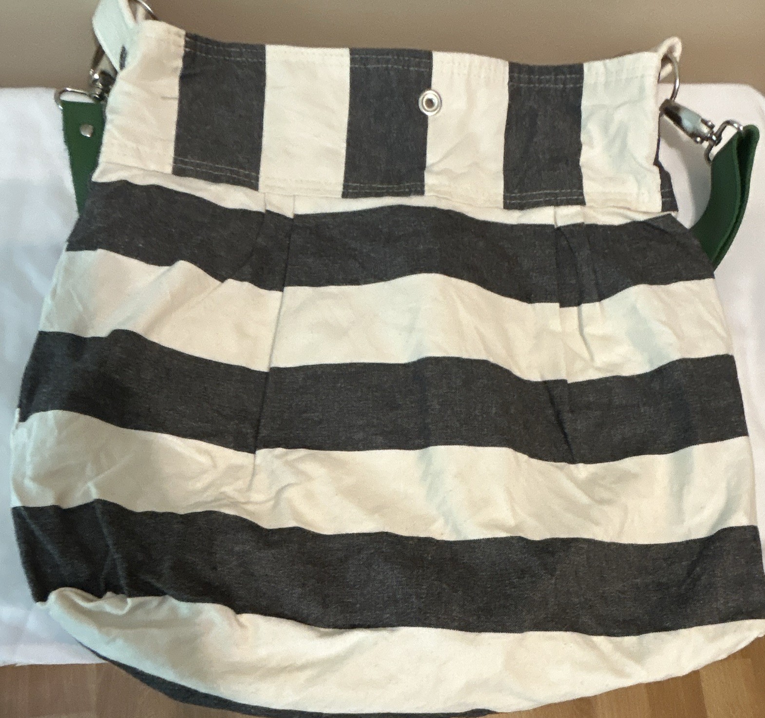 IKABAGS Paris Striped Shoulder Bag, Adjustable Green Strap, Snap, Pockets