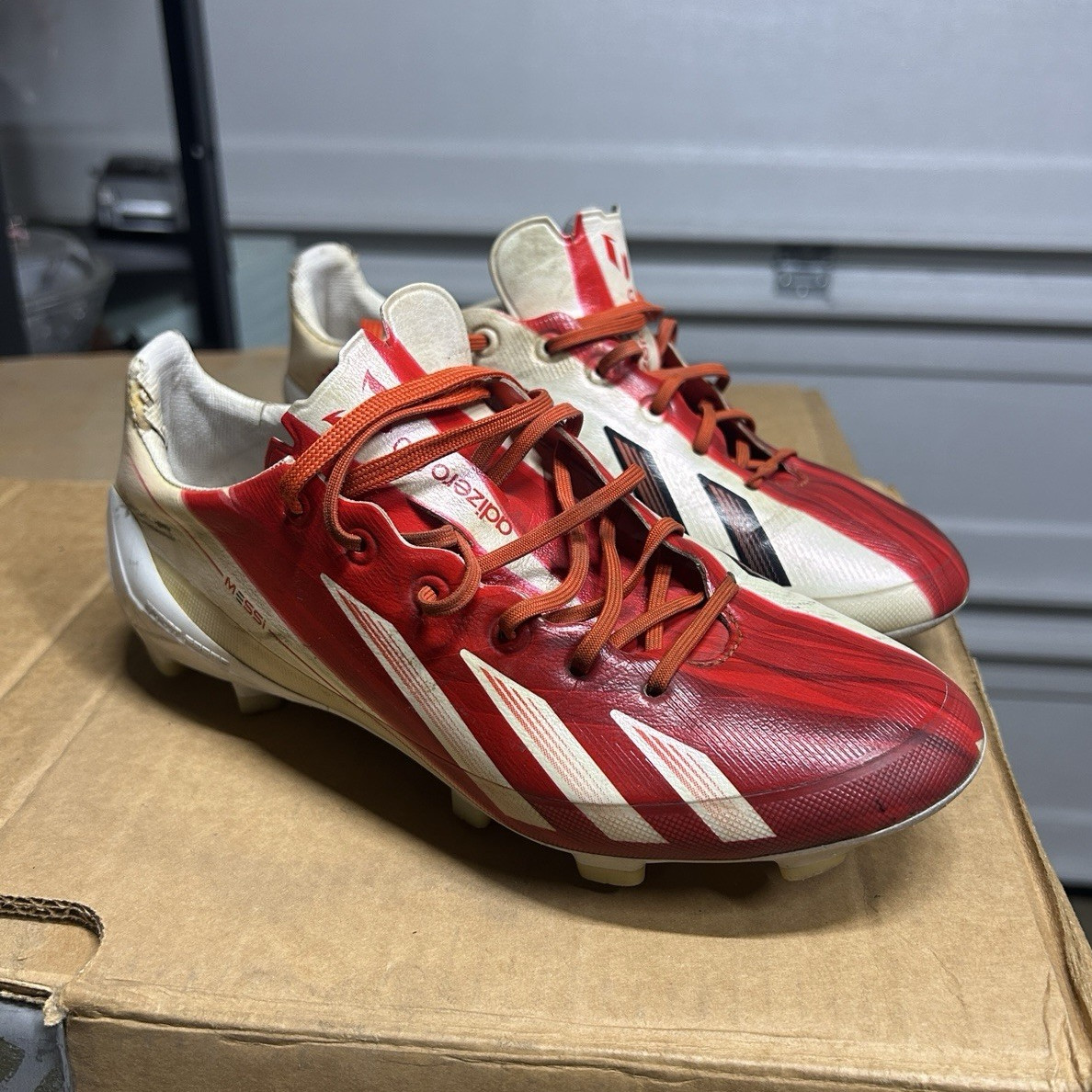 adidas adizero Messi Men’s Soccer Cleats Red/White Lace-Up Low Top