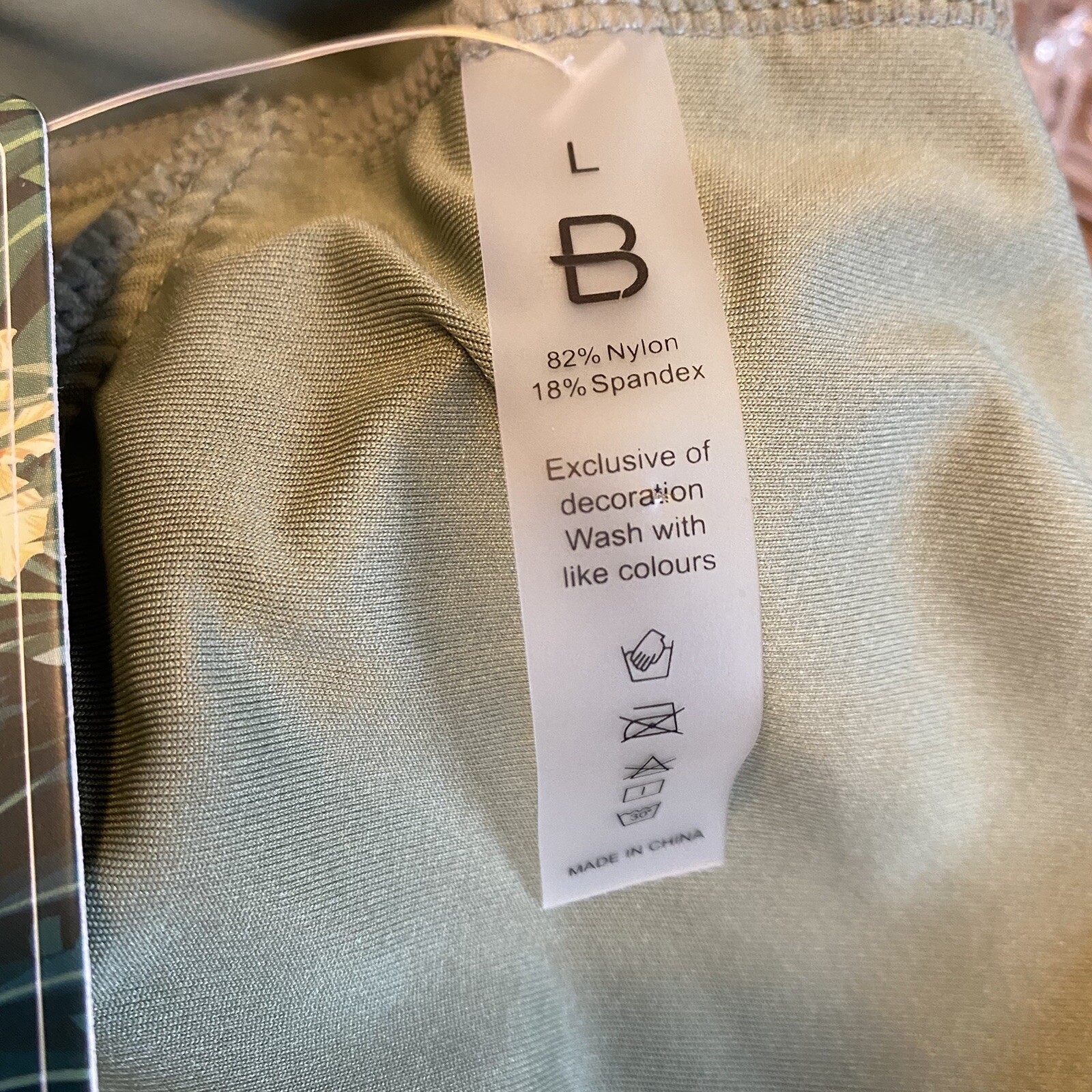 Blooming Jelly Green Swimsuit One Piece Size Large New