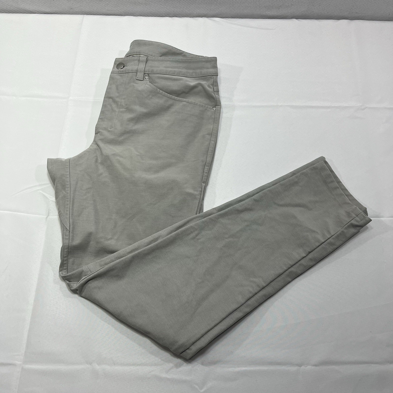Lululemon ABC Pants Slim Utilitech Mens 32×30 Gray LM5ABNS Abrasion Resistant