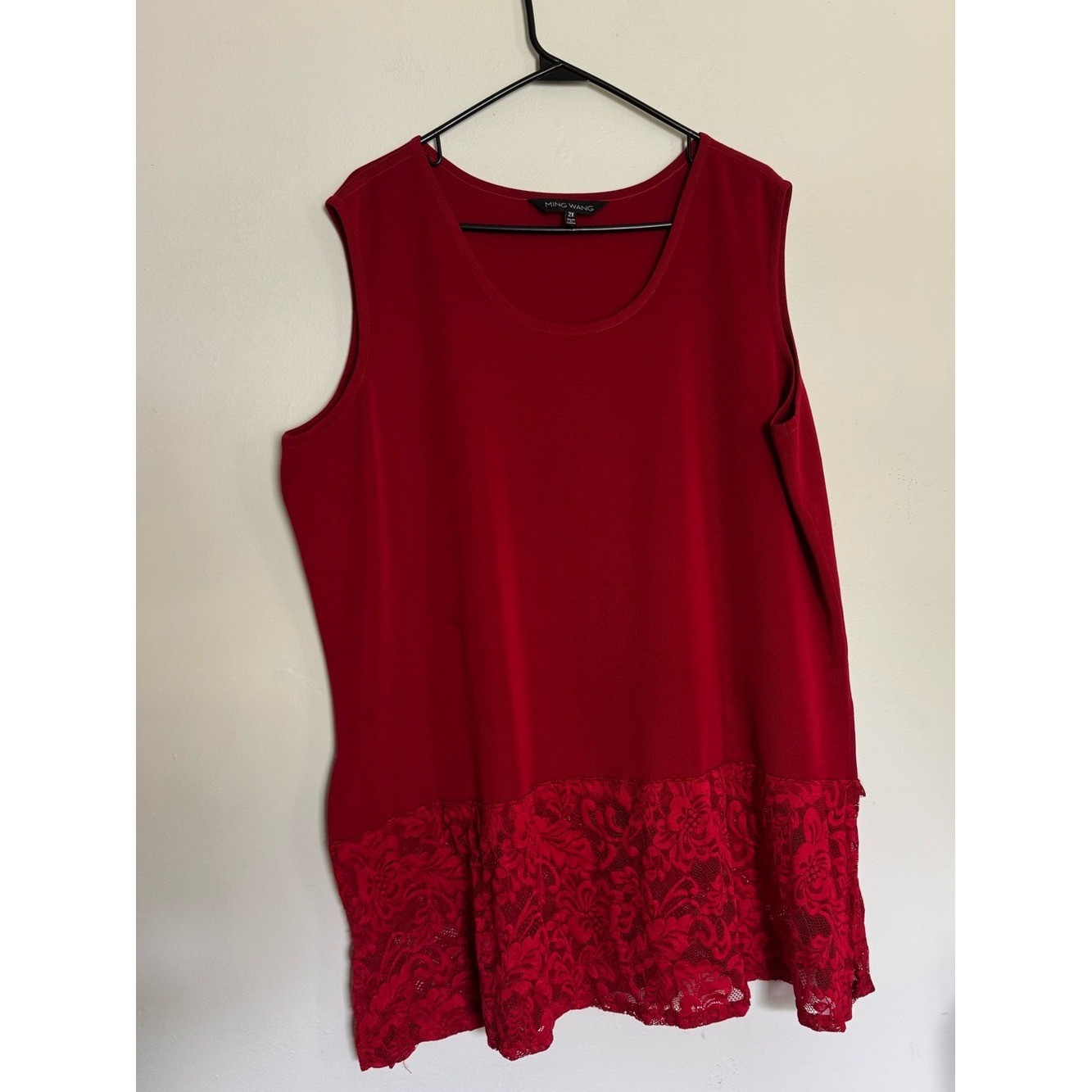 Ming Wang Red Lace-Hem Sleeveless Tank