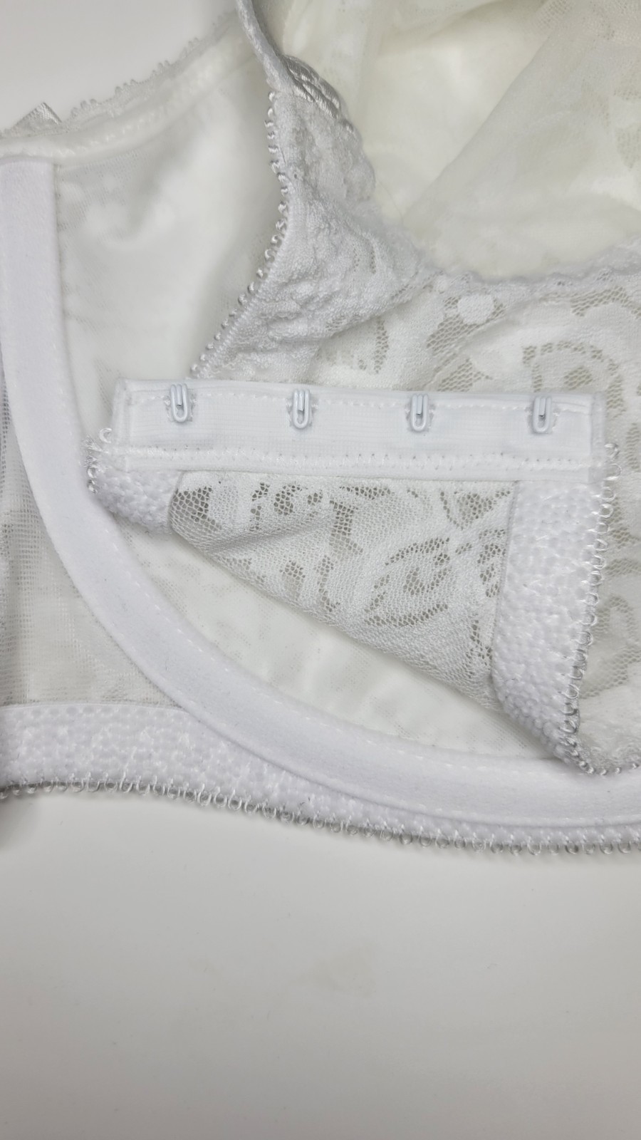 Bali Lace ‘N Smooth Underwire Bra White 40D